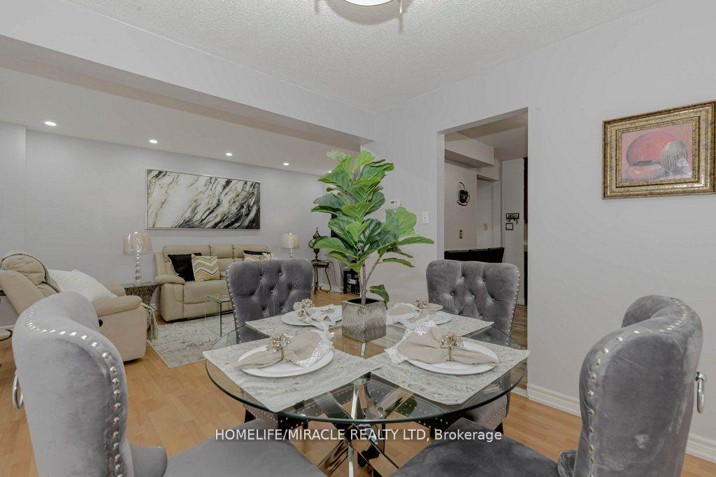 Photo 23 of 66 Ebby Avenue, Brampton, Heart Lake West — HOMEH