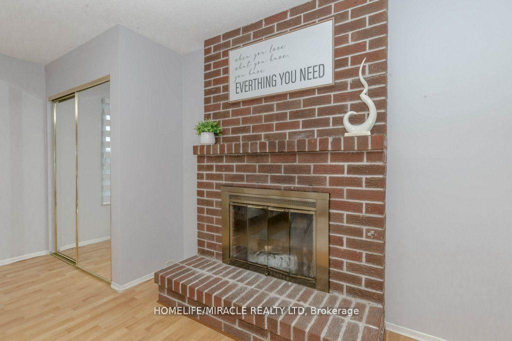 Photo 8 of 66 Ebby Avenue, Brampton, Heart Lake West — HOMEH