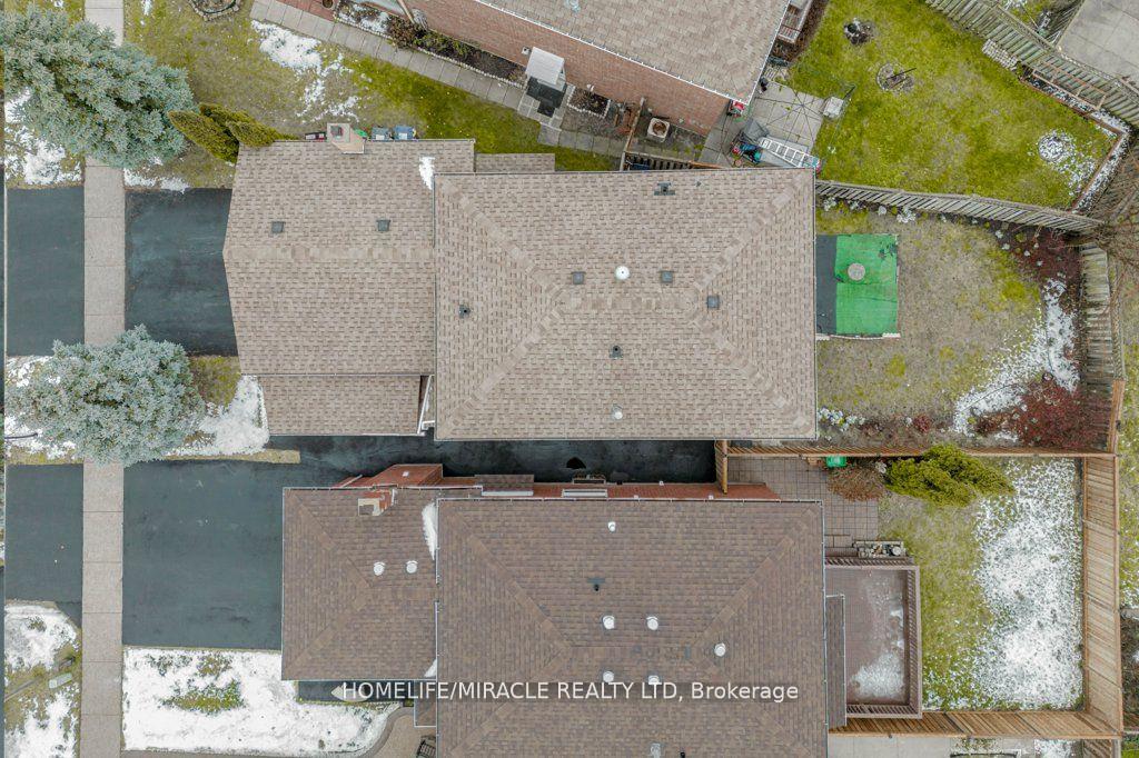 Photo 39 of 66 Ebby Avenue, Brampton, Heart Lake West — HOMEH