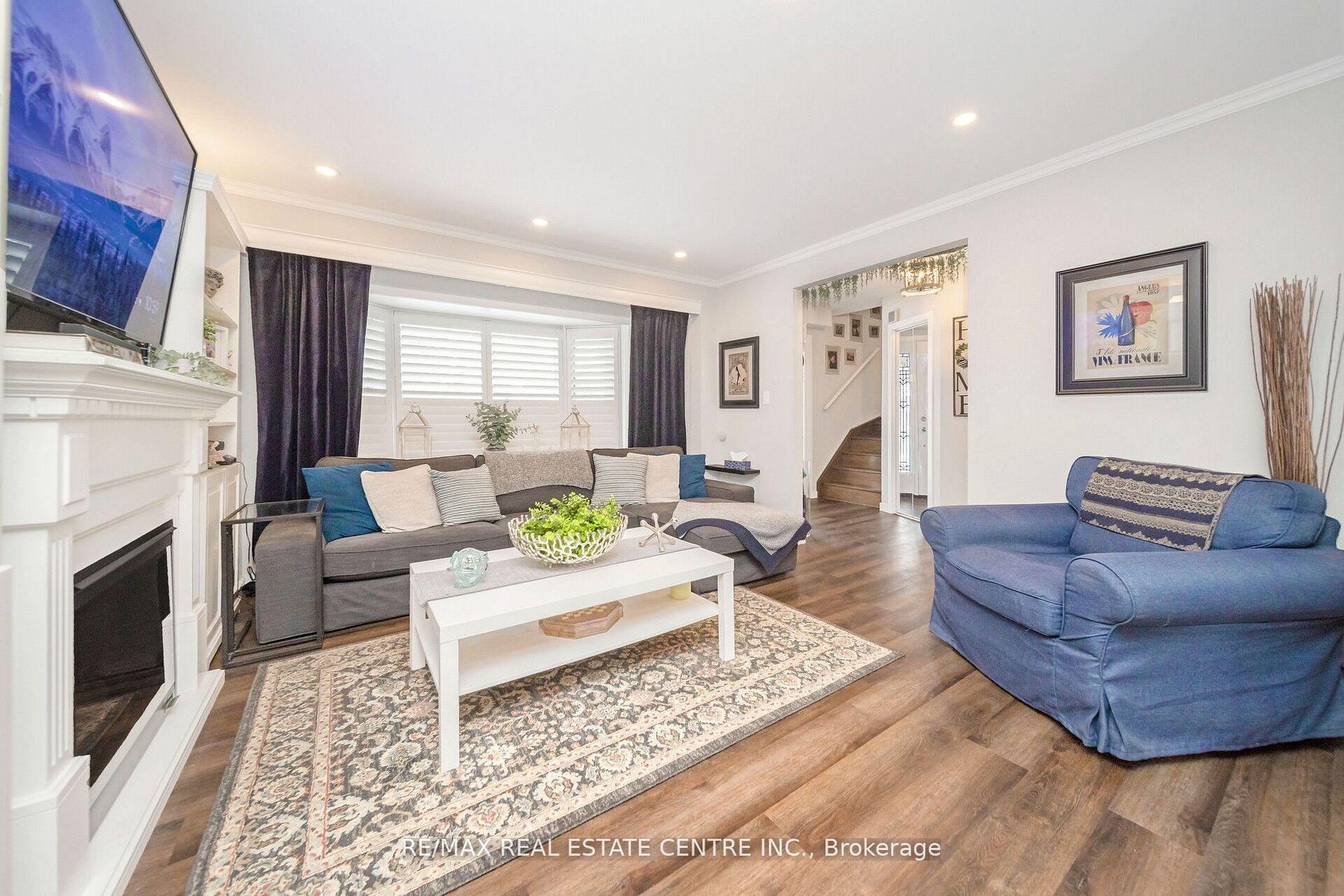 Photo 5 of 20 Carberry Crescent, Brampton, Madoc — HOMEH