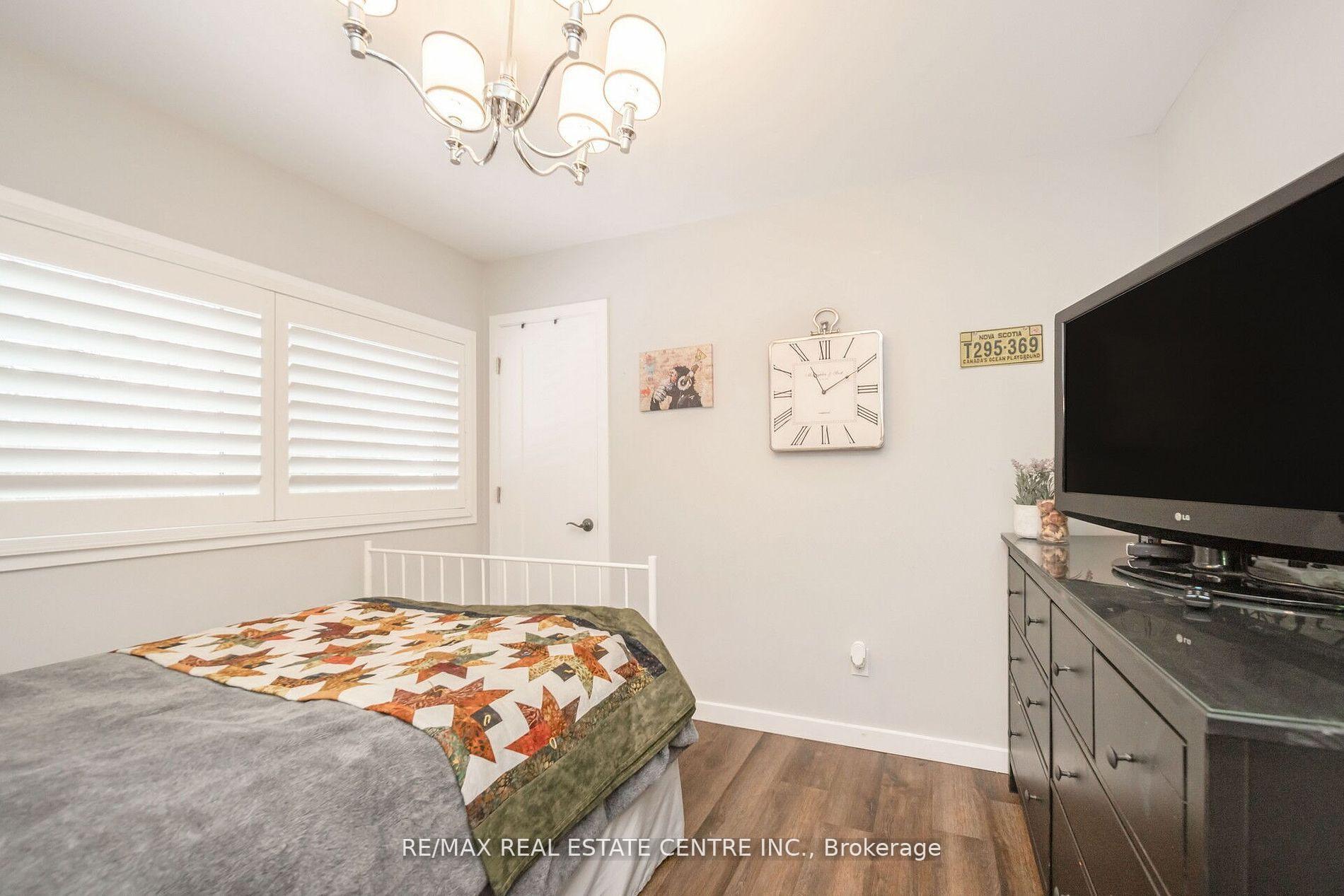 Photo 27 of 20 Carberry Crescent, Brampton, Madoc — HOMEH