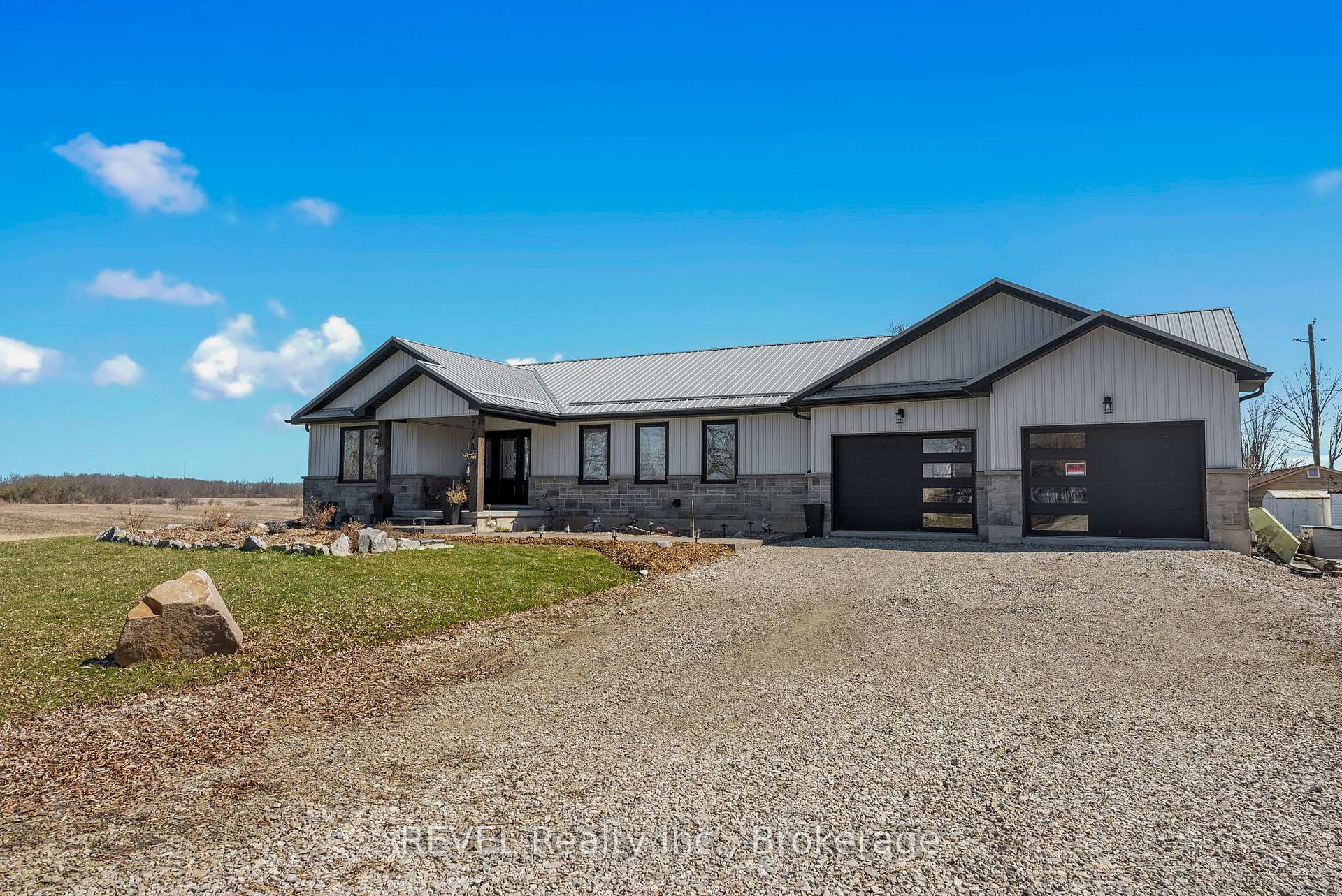 Photo 6 of 8 Reicheld Road, Haldimand — HOMEH