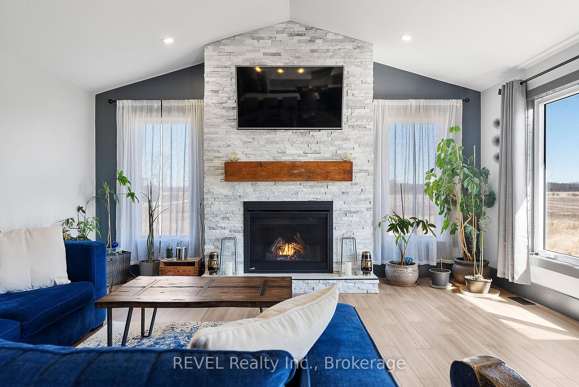 Photo 17 of 8 Reicheld Road, Haldimand — HOMEH