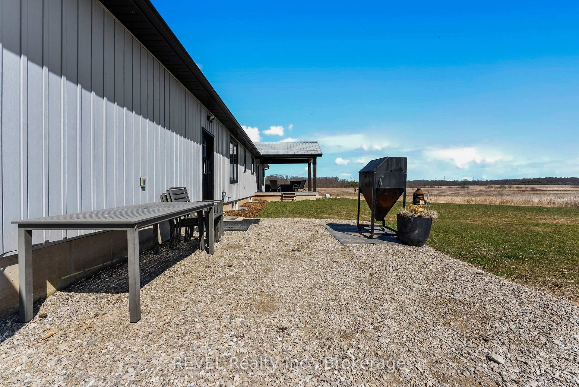 Photo 34 of 8 Reicheld Road, Haldimand — HOMEH