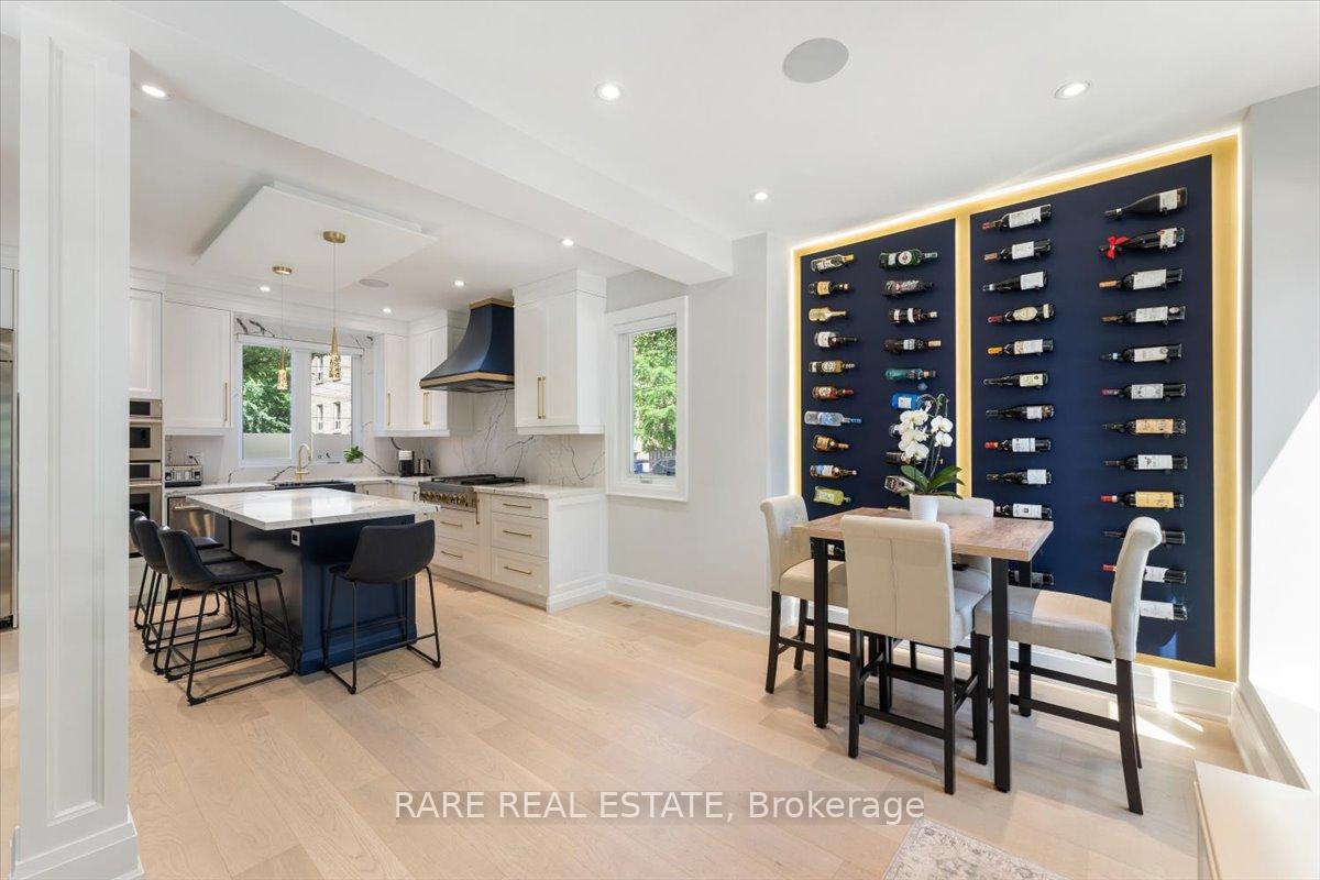 Photo 4 of 1566 Mount Pleasant Road, Toronto, Lawrence Park North — HOMEH
