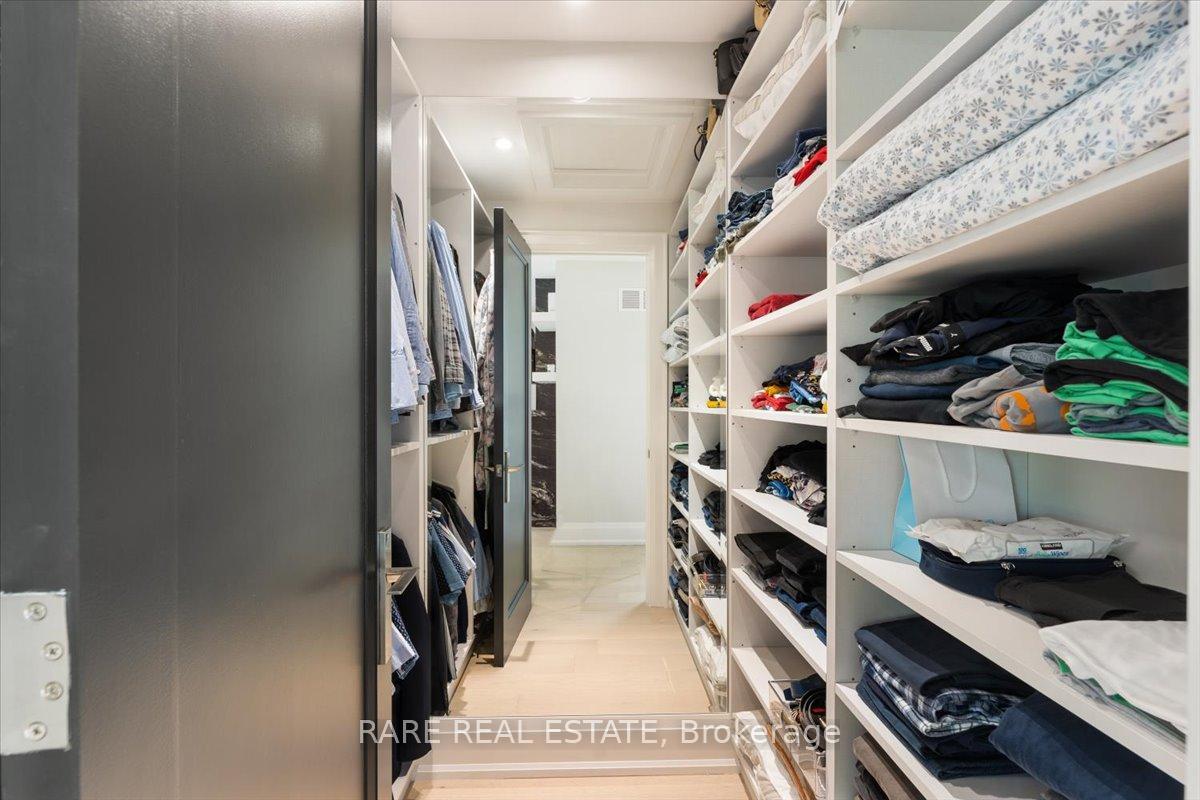 Photo 17 of 1566 Mount Pleasant Road, Toronto, Lawrence Park North — HOMEH