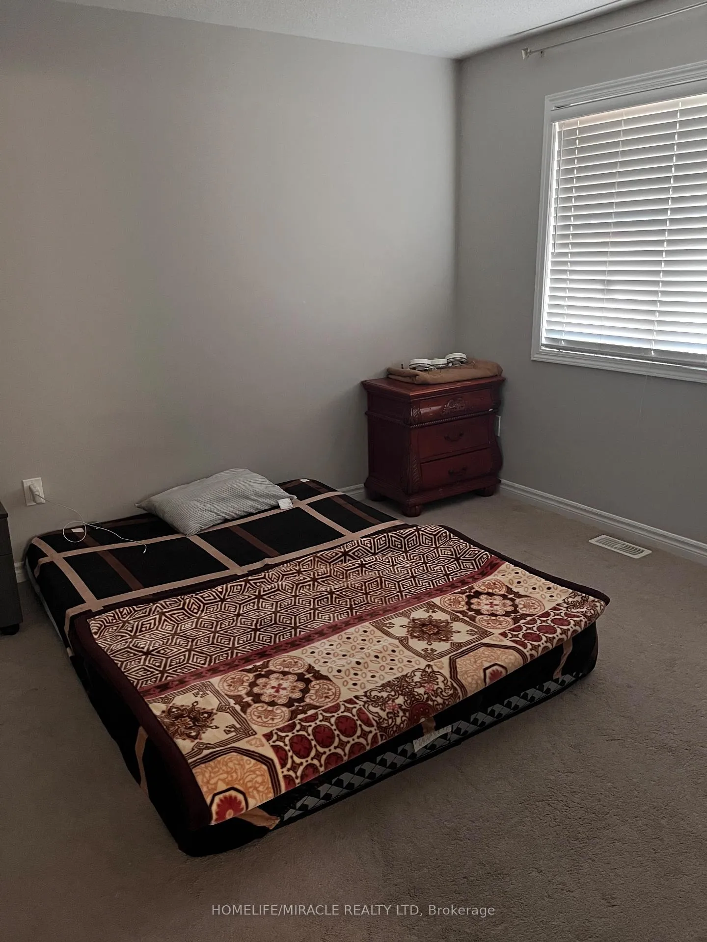 Photo 329 of 12 Meadowcrest Lane, Brampton, Northwest Brampton — HOMEH