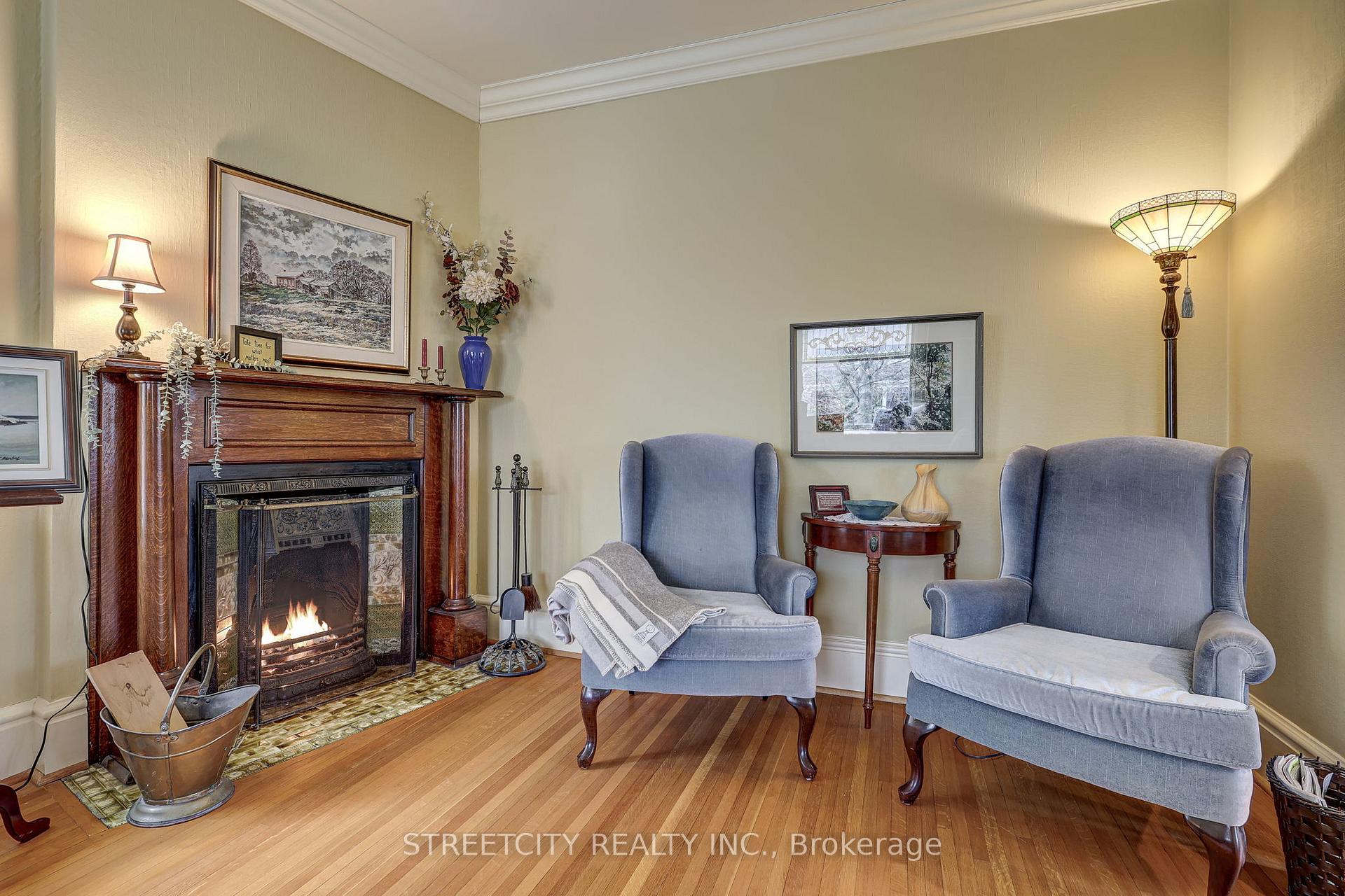 Photo 17 of 19 Prince Albert Street, St. Thomas — HOMEH