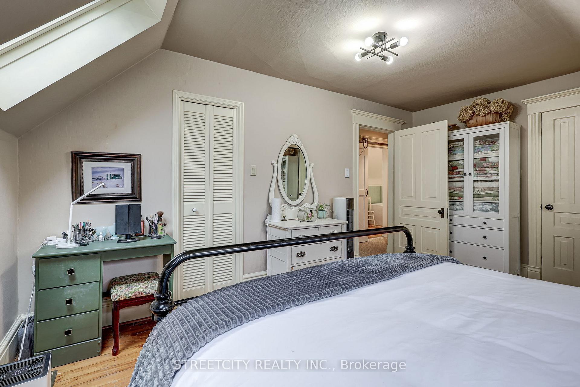 Photo 36 of 19 Prince Albert Street, St. Thomas — HOMEH