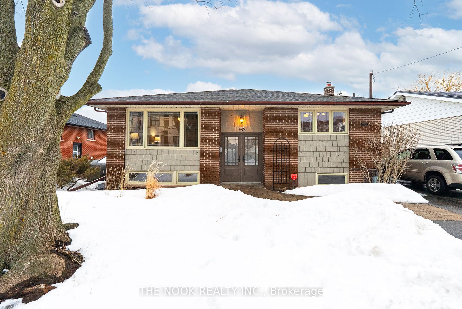 Front of 762 Taylor Avenue