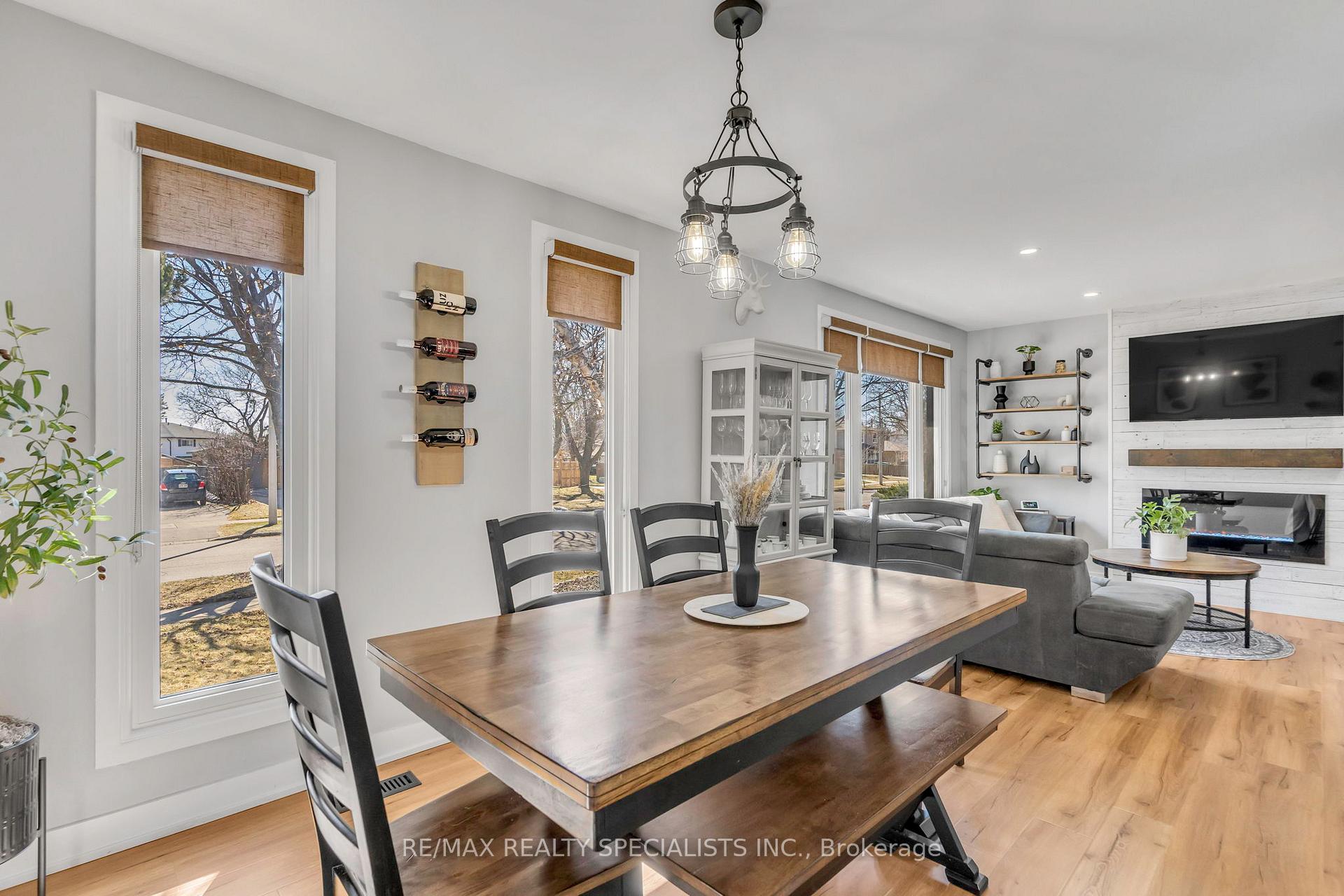 Photo 10 of 16 Kenilworth Road, Brampton, Madoc — HOMEH