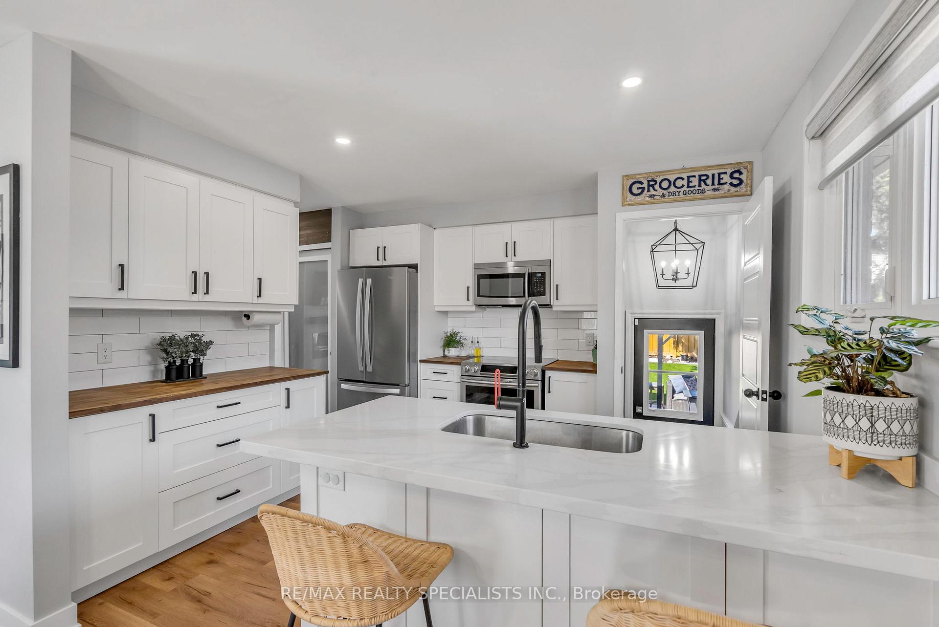 Photo 13 of 16 Kenilworth Road, Brampton, Madoc — HOMEH