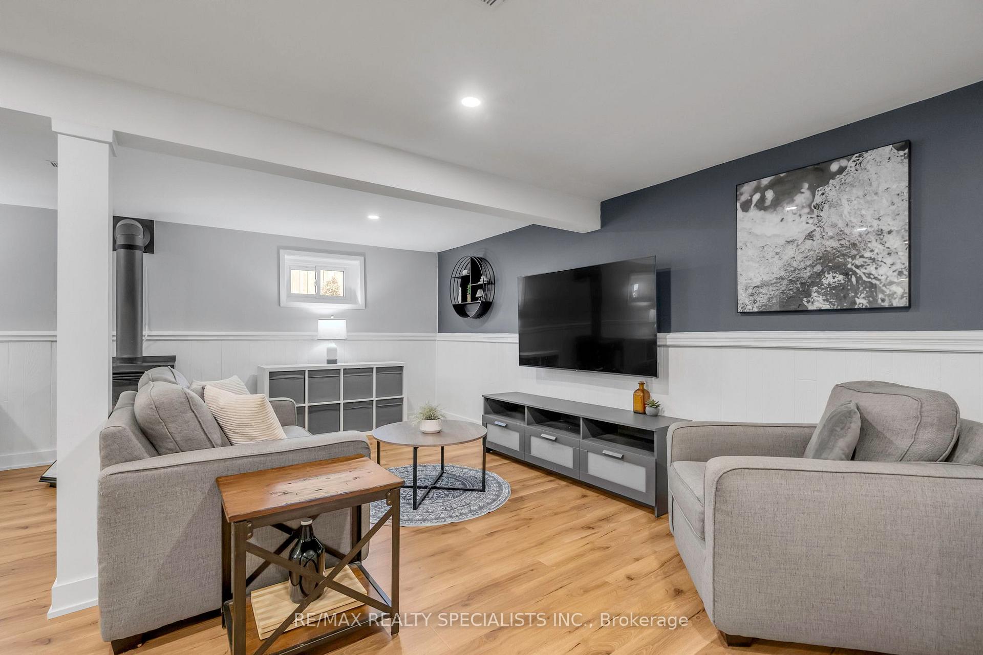 Photo 33 of 16 Kenilworth Road, Brampton, Madoc — HOMEH