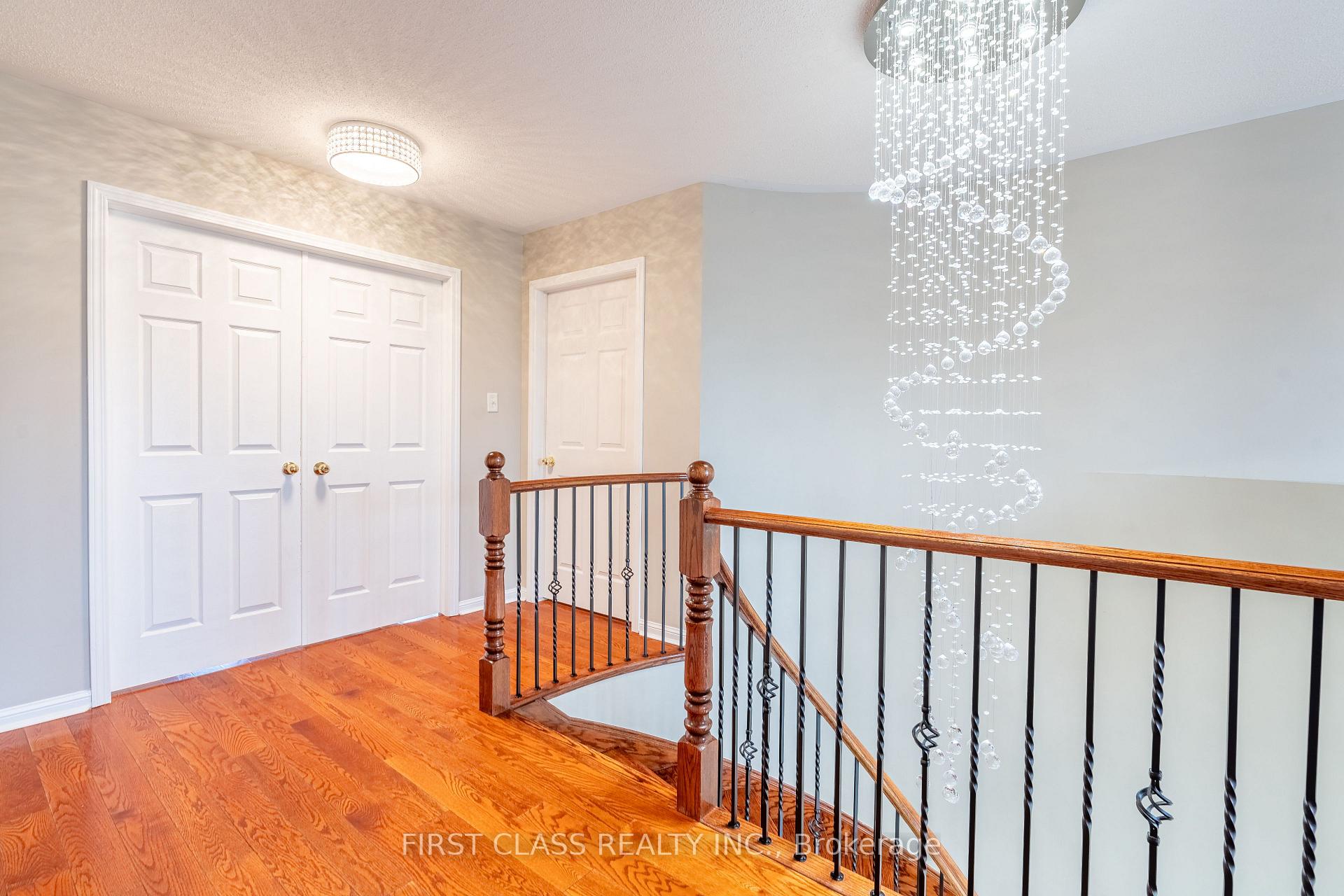 Photo 22 of 26 Pecan Drive, Brampton, Vales of Castlemore — HOMEH