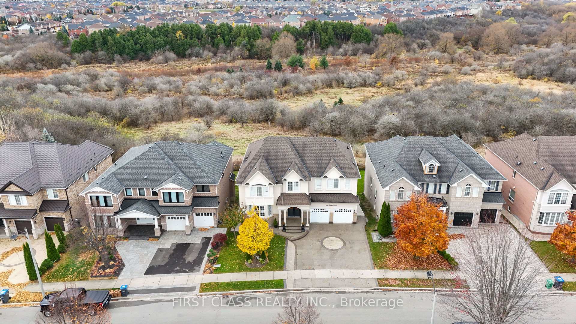 Photo 35 of 26 Pecan Drive, Brampton, Vales of Castlemore — HOMEH