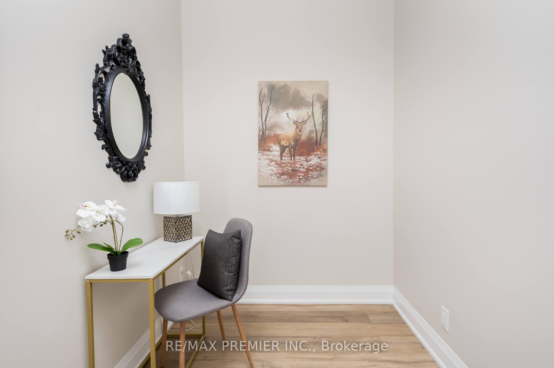 Photo 4 of Unit 209, 12 Woodstream Boulevard, Vaughan, Vaughan Grove — HOMEH