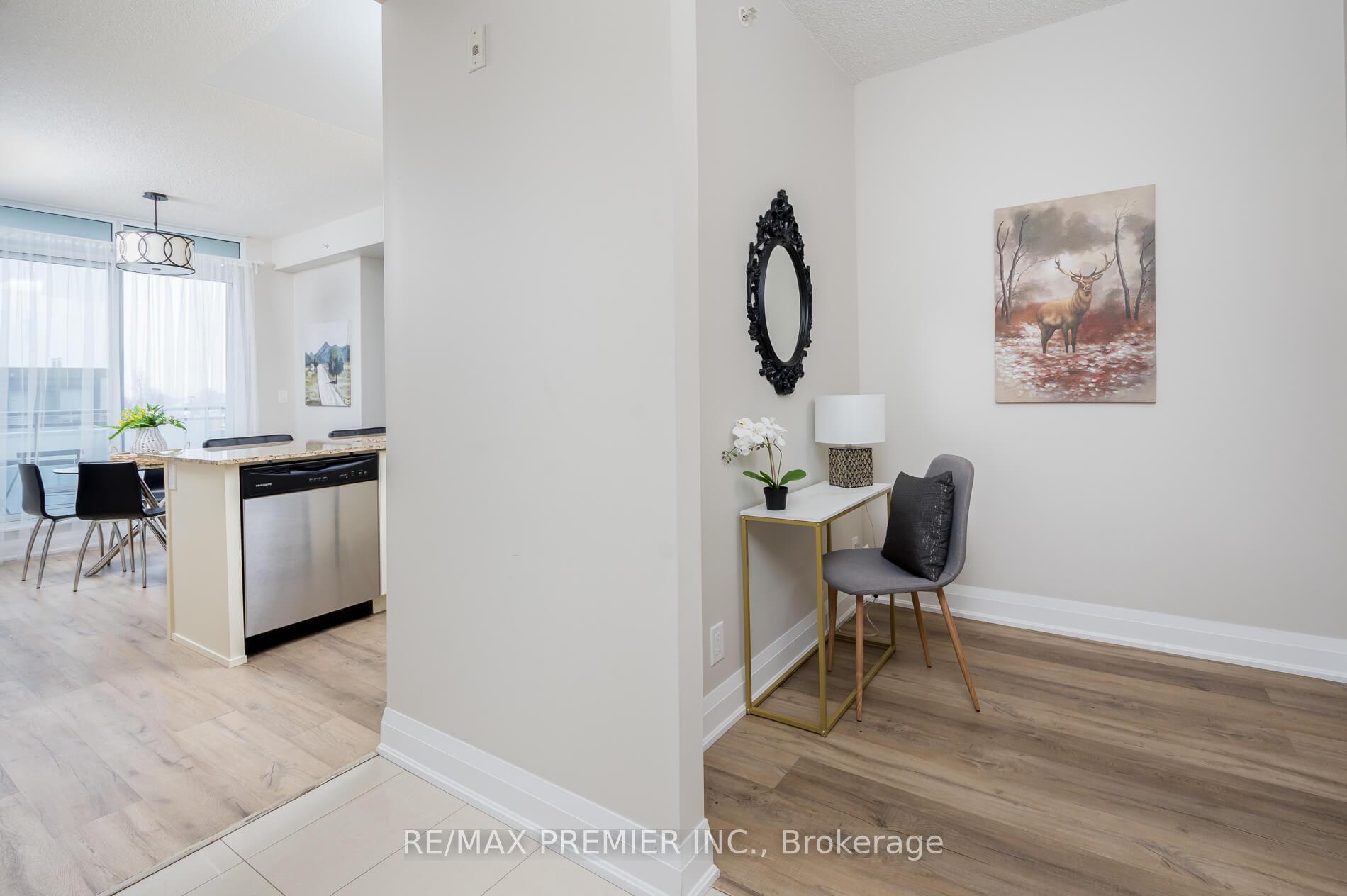 Photo 9 of Unit 209, 12 Woodstream Boulevard, Vaughan, Vaughan Grove — HOMEH