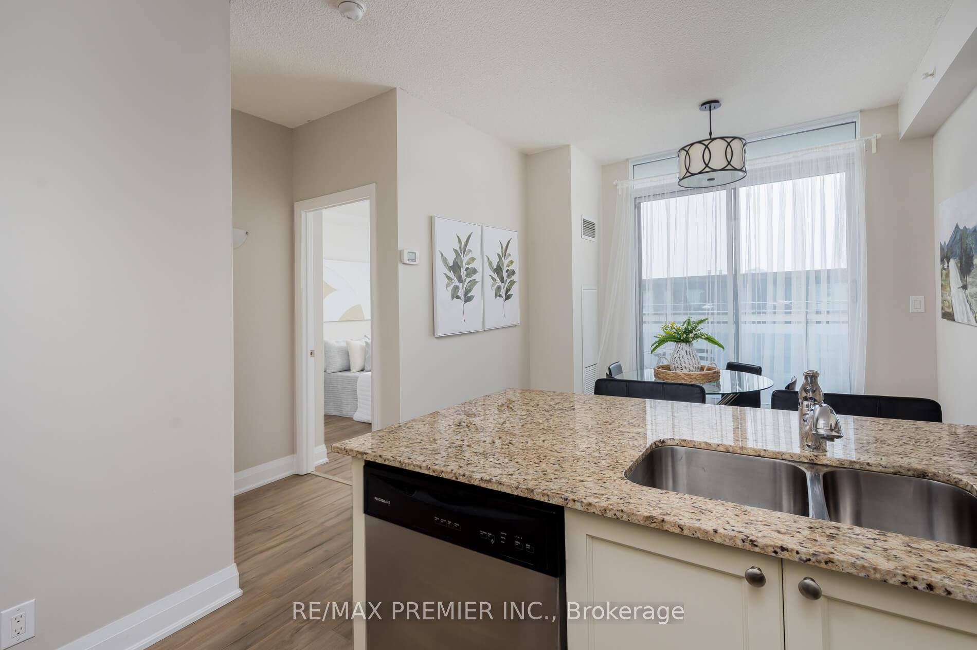 Photo 10 of Unit 209, 12 Woodstream Boulevard, Vaughan, Vaughan Grove — HOMEH