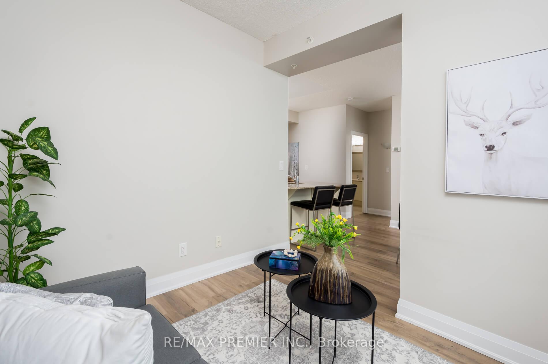 Photo 22 of Unit 209, 12 Woodstream Boulevard, Vaughan, Vaughan Grove — HOMEH