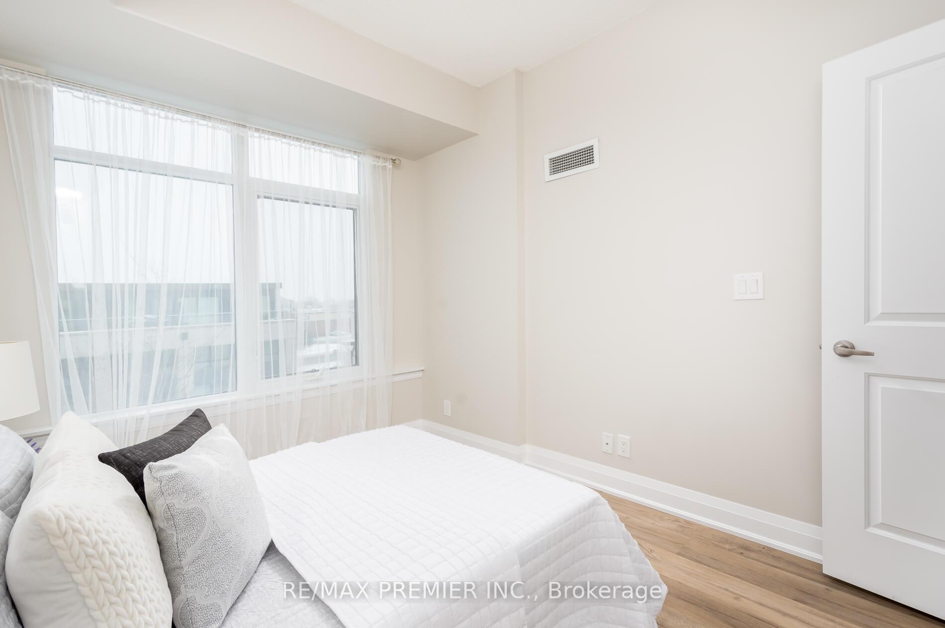 Photo 19 of Unit 209, 12 Woodstream Boulevard, Vaughan, Vaughan Grove — HOMEH