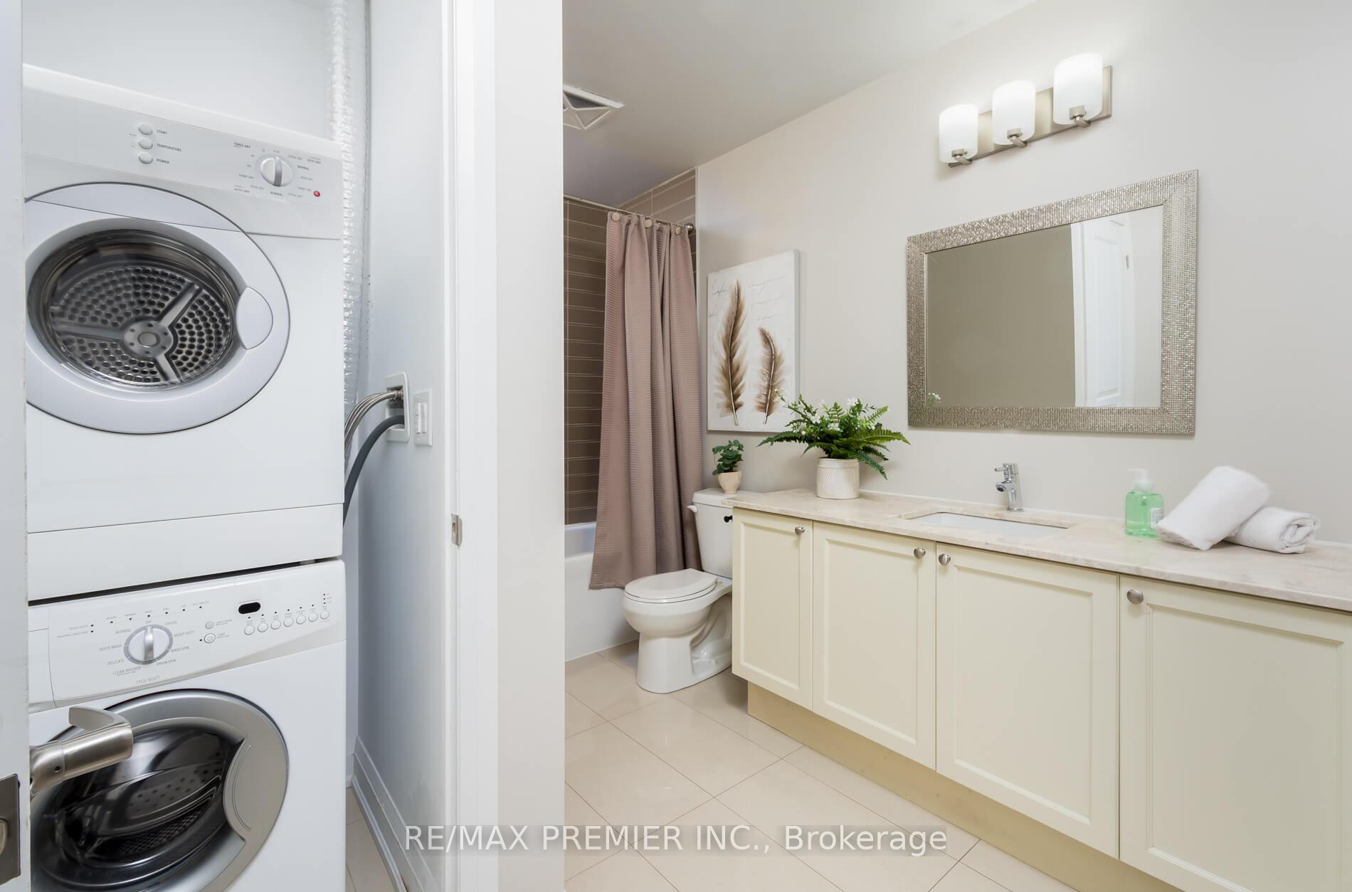 Photo 21 of Unit 209, 12 Woodstream Boulevard, Vaughan, Vaughan Grove — HOMEH