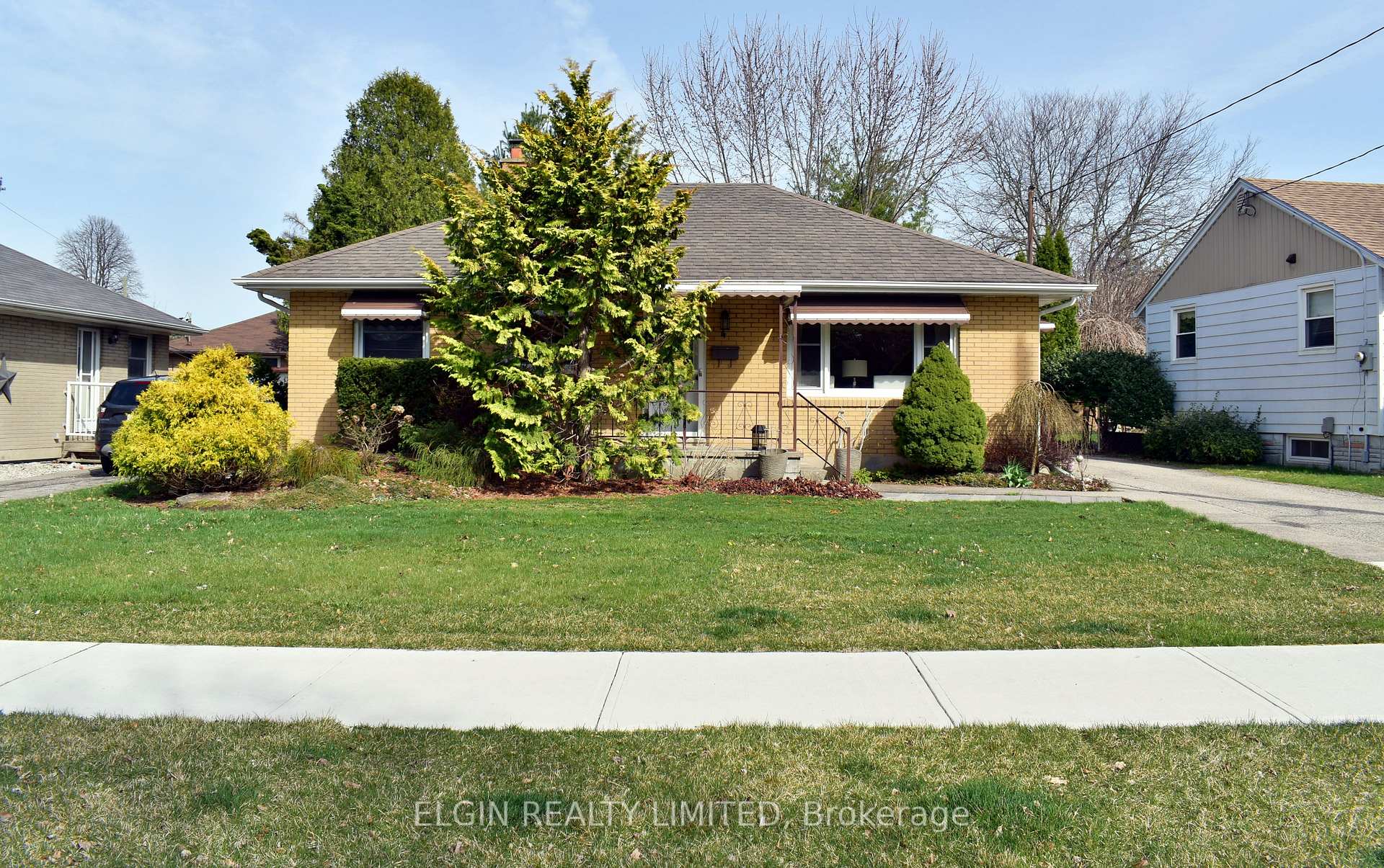 Photo 1 of 4 Meehan Street, St. Thomas — HOMEH