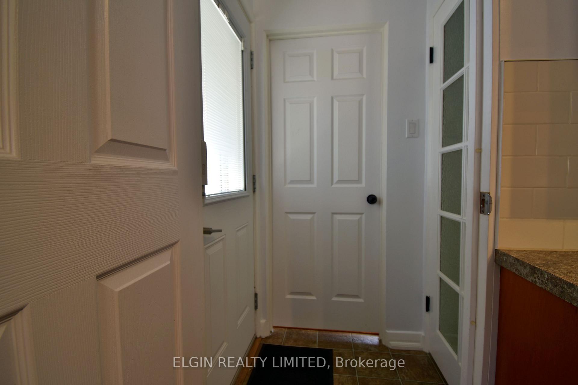 Photo 10 of 4 Meehan Street, St. Thomas — HOMEH