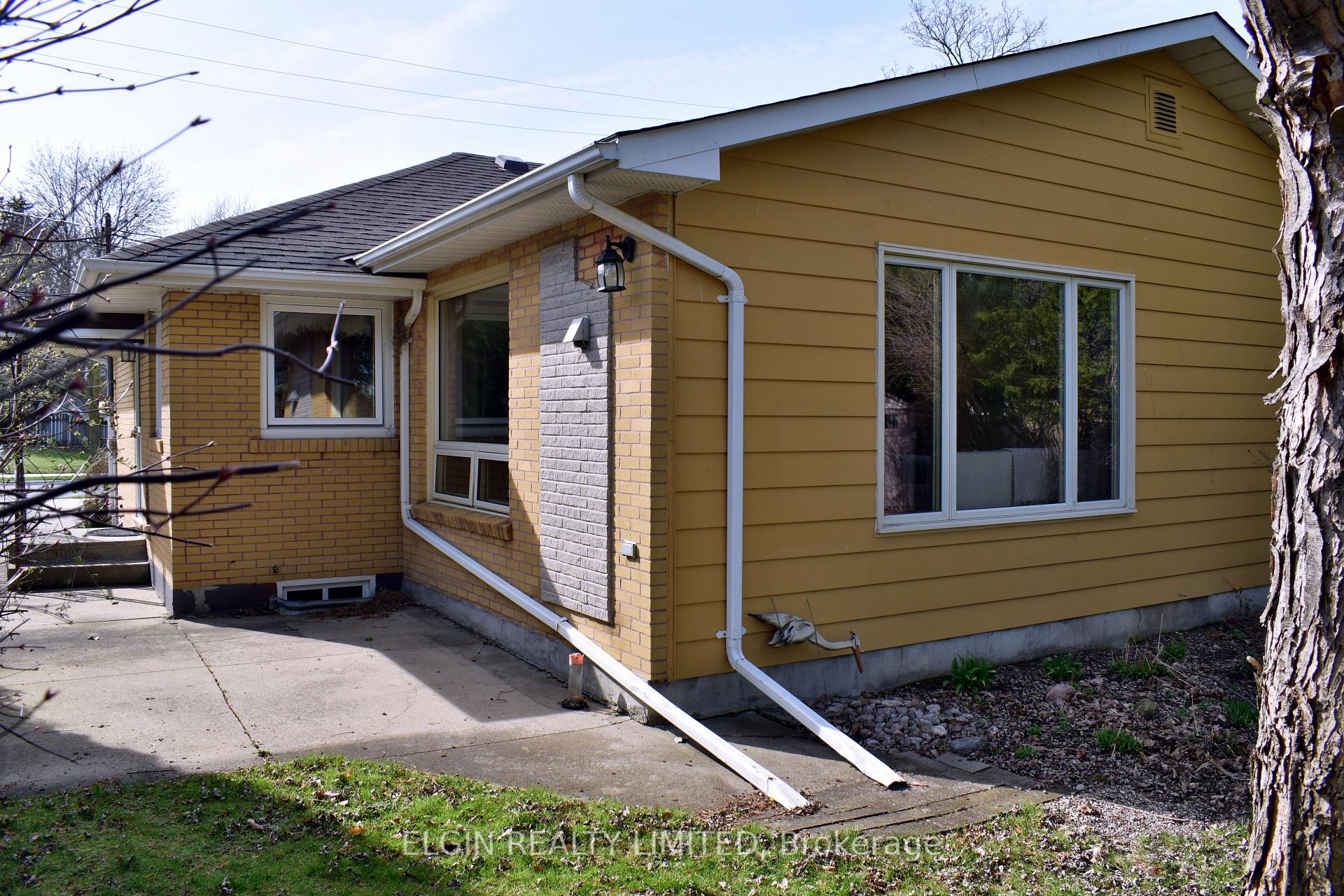 Photo 28 of 4 Meehan Street, St. Thomas — HOMEH