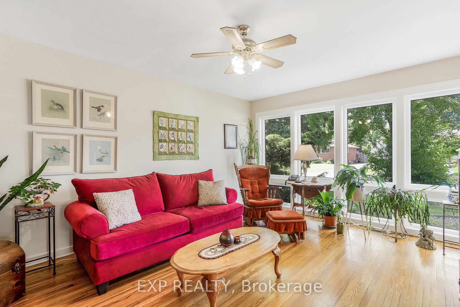 Photo 5 of 323 Susan Avenue, Cornwall — HOMEH