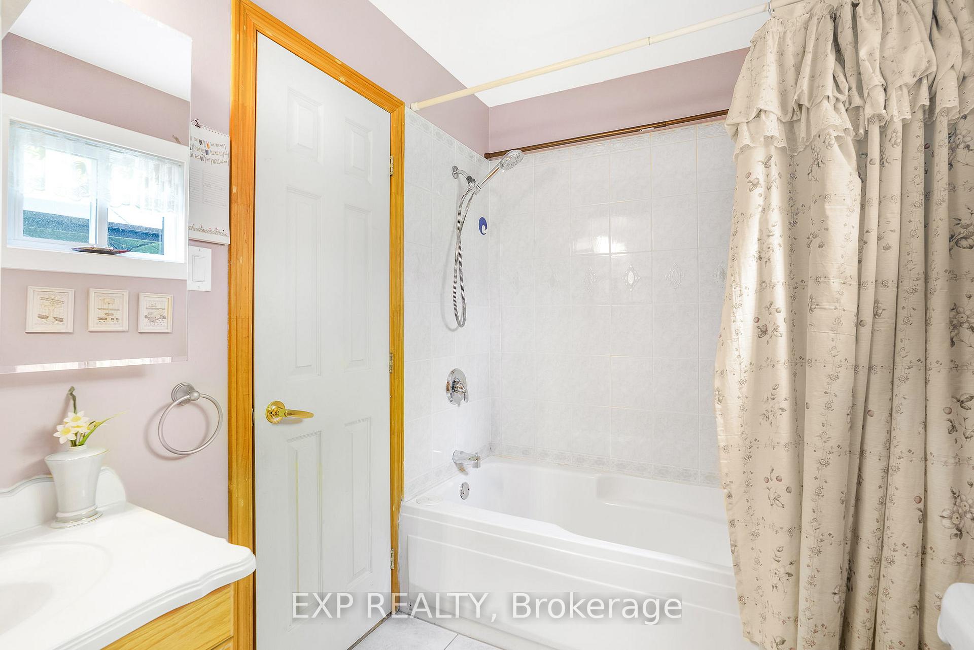 Photo 18 of 323 Susan Avenue, Cornwall — HOMEH