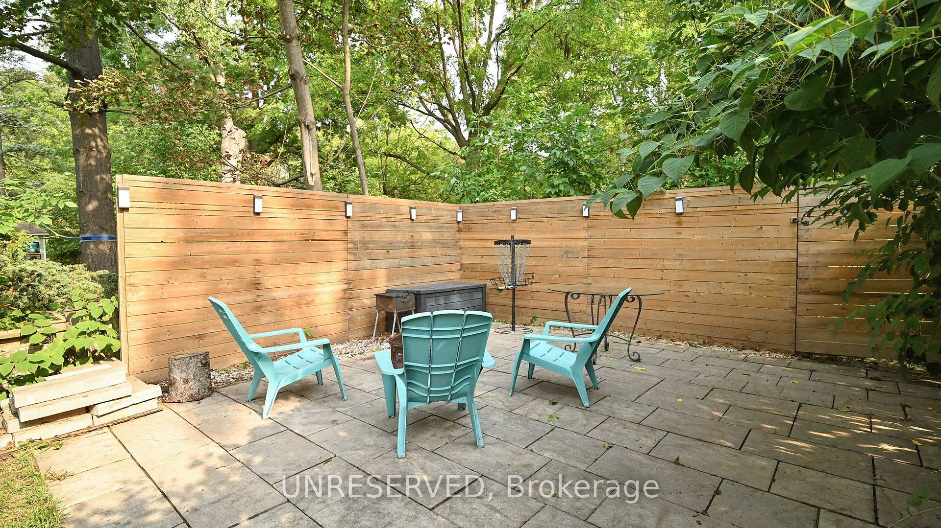 Photo 40 of 62 Mary Street, Brampton, Downtown Brampton — HOMEH