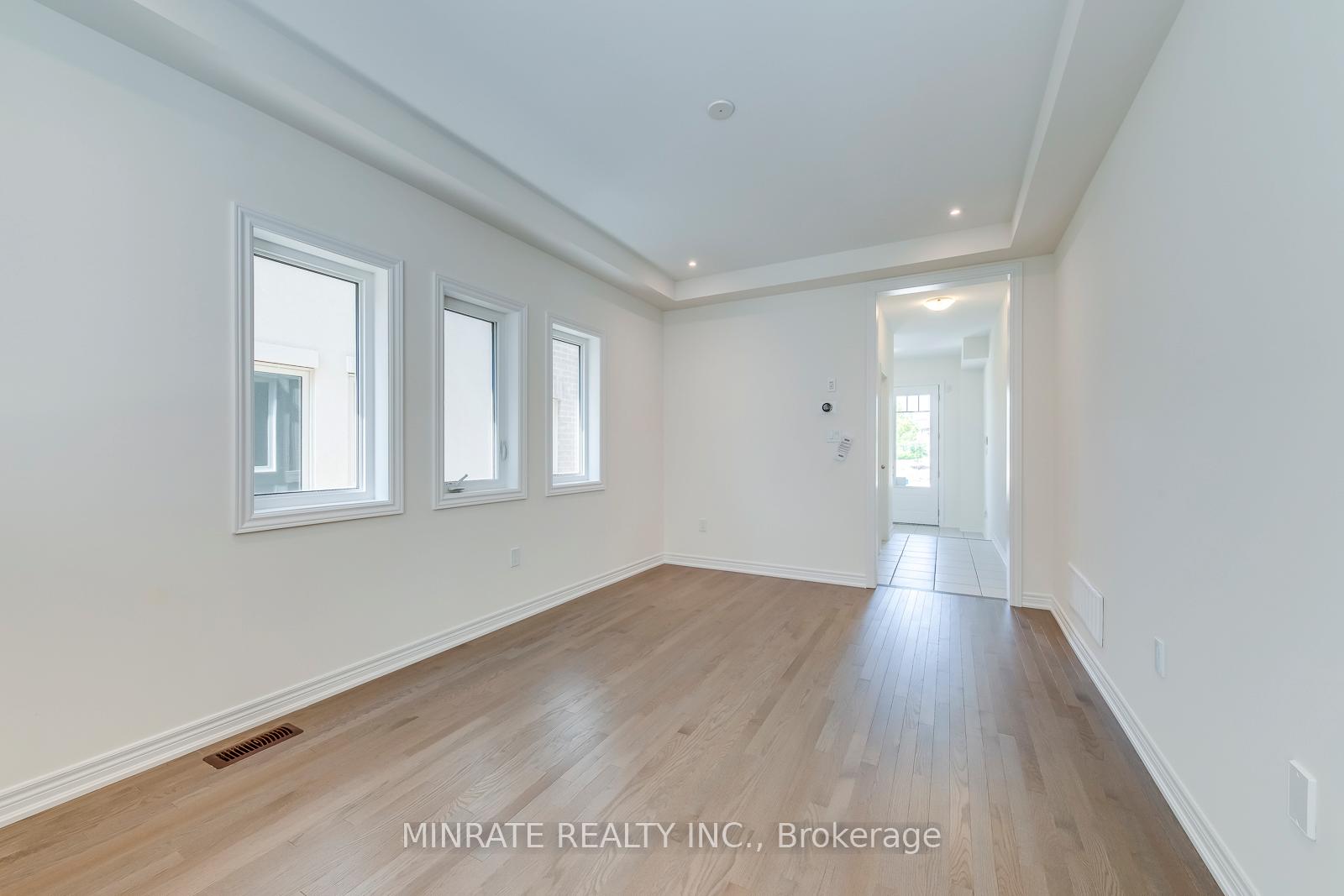 Photo 4 of 3934 Leonardo Street, Burlington, Alton — HOMEH