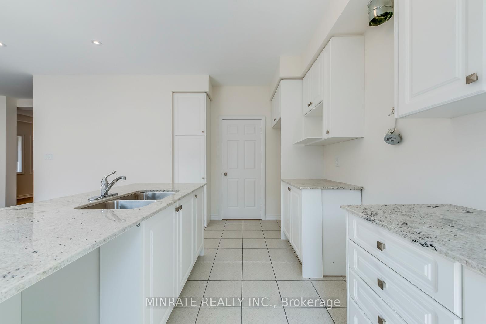 Photo 11 of 3934 Leonardo Street, Burlington, Alton — HOMEH