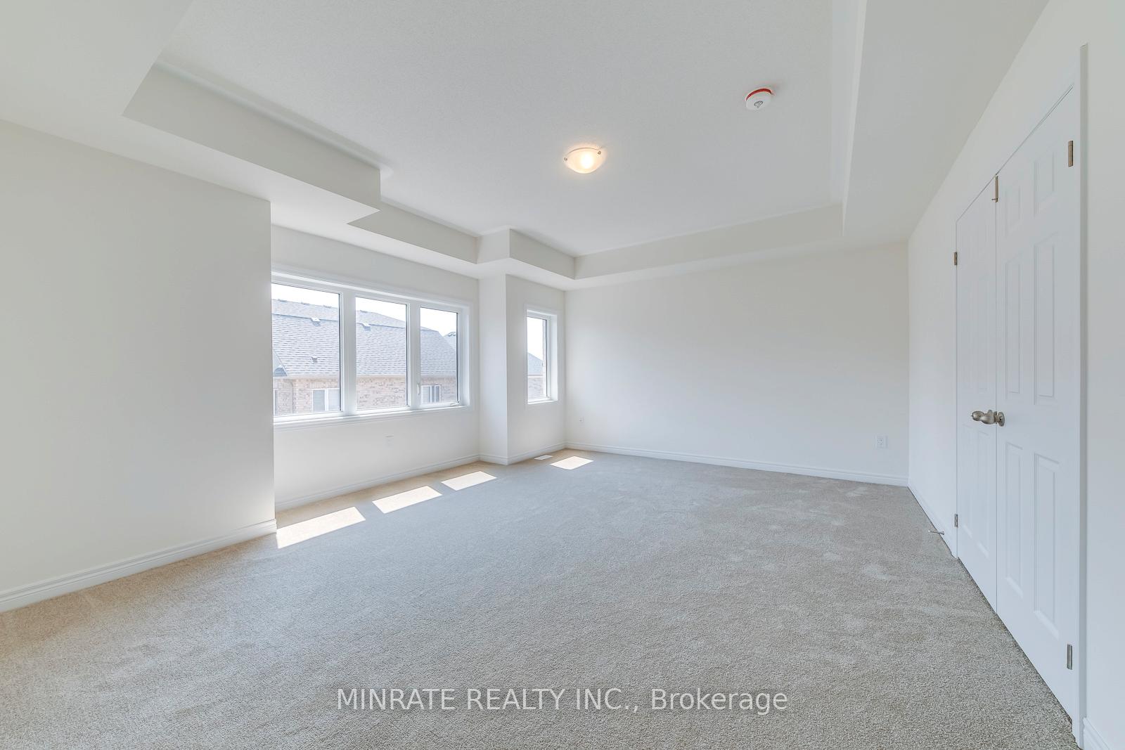 Photo 14 of 3934 Leonardo Street, Burlington, Alton — HOMEH