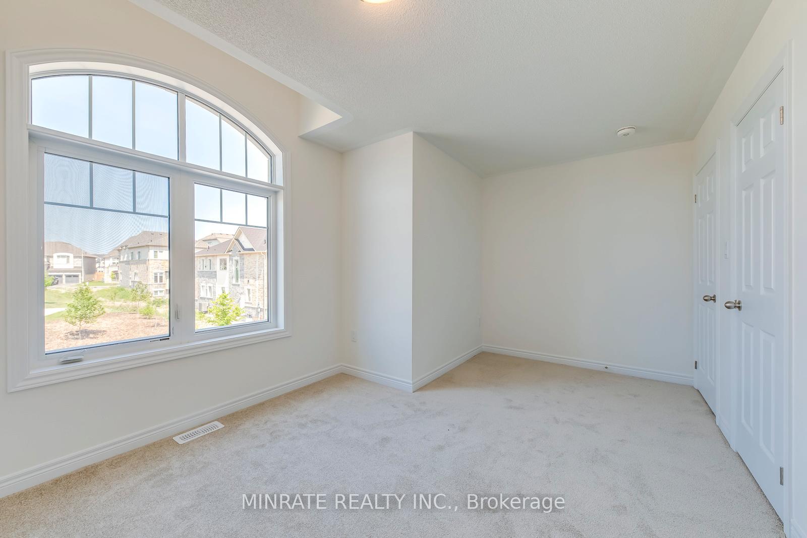 Photo 18 of 3934 Leonardo Street, Burlington, Alton — HOMEH