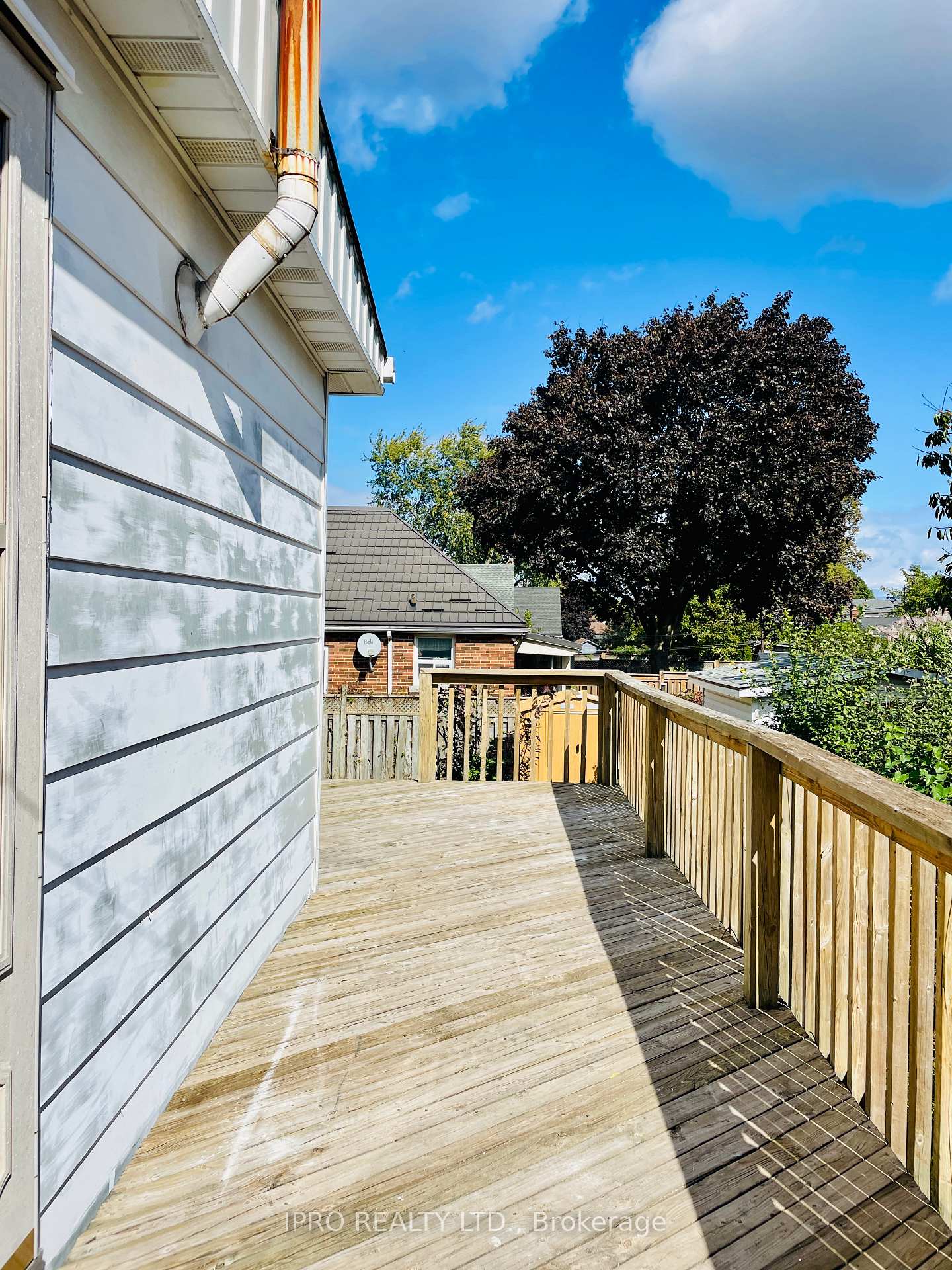 Photo 26 of 115 Brucedale Avenue E, Hamilton, Centremount — HOMEH