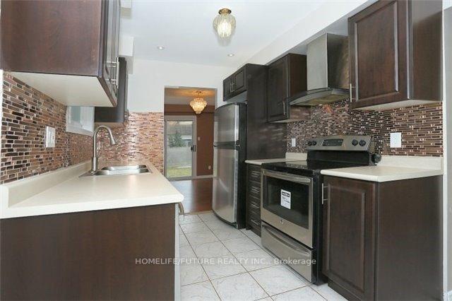 Photo 3 of 1335 Brands Court, Pickering, Liverpool — HOMEH