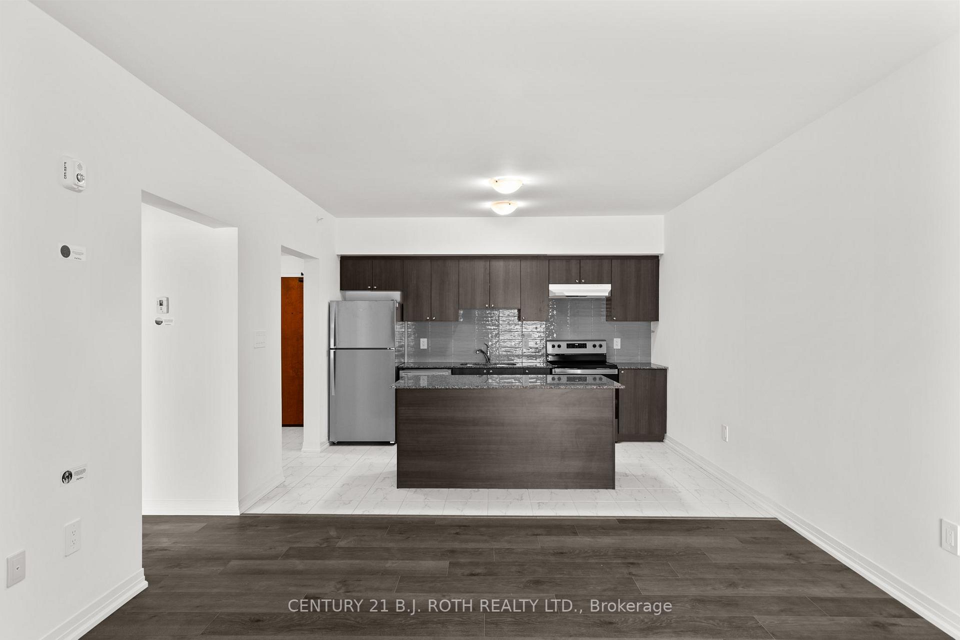 Photo 8 of Unit 504, 15 Kneeshaw Drive, Barrie, Rural Barrie Southeast — HOMEH