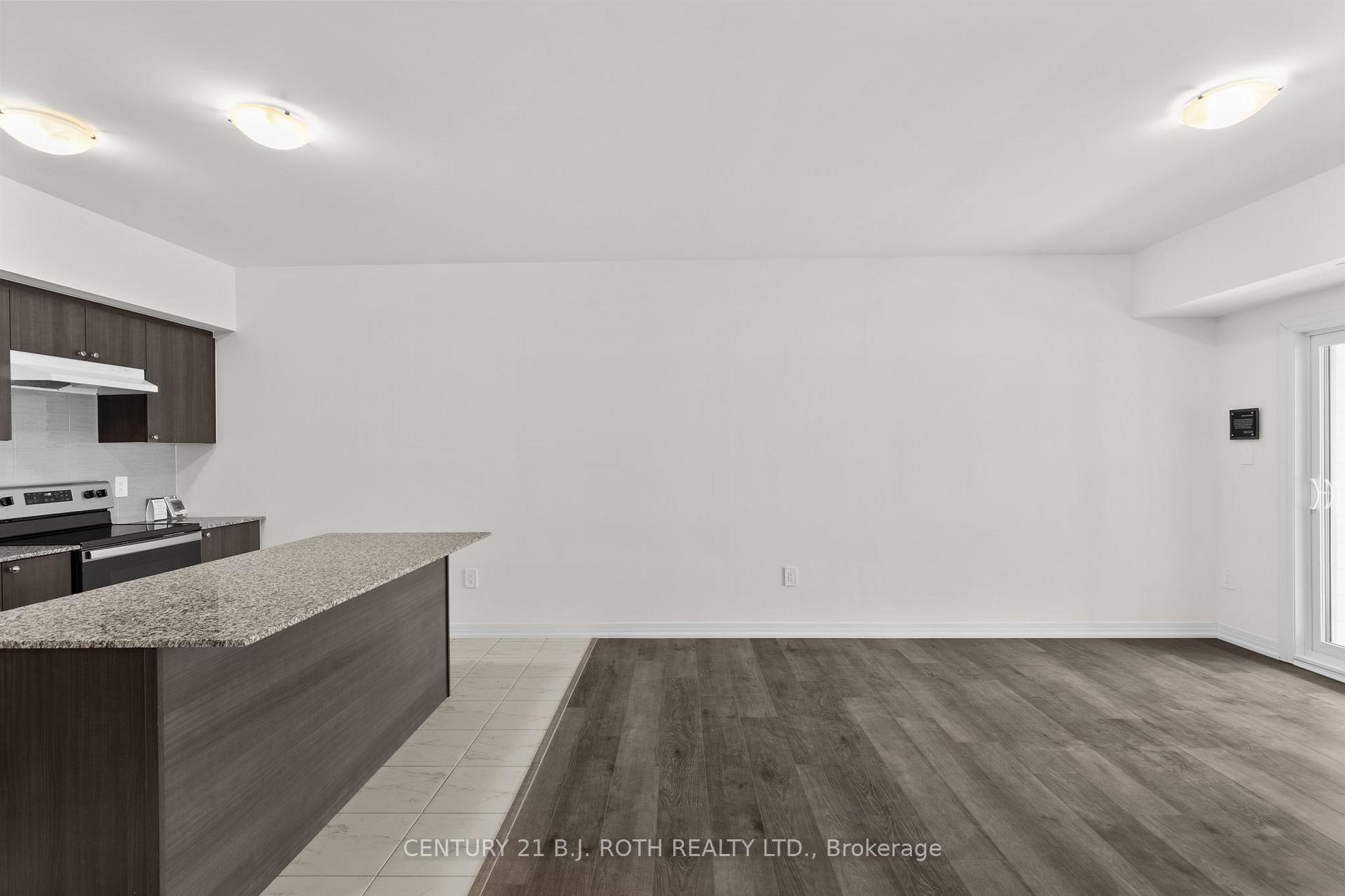 Photo 15 of Unit 504, 15 Kneeshaw Drive, Barrie, Rural Barrie Southeast — HOMEH