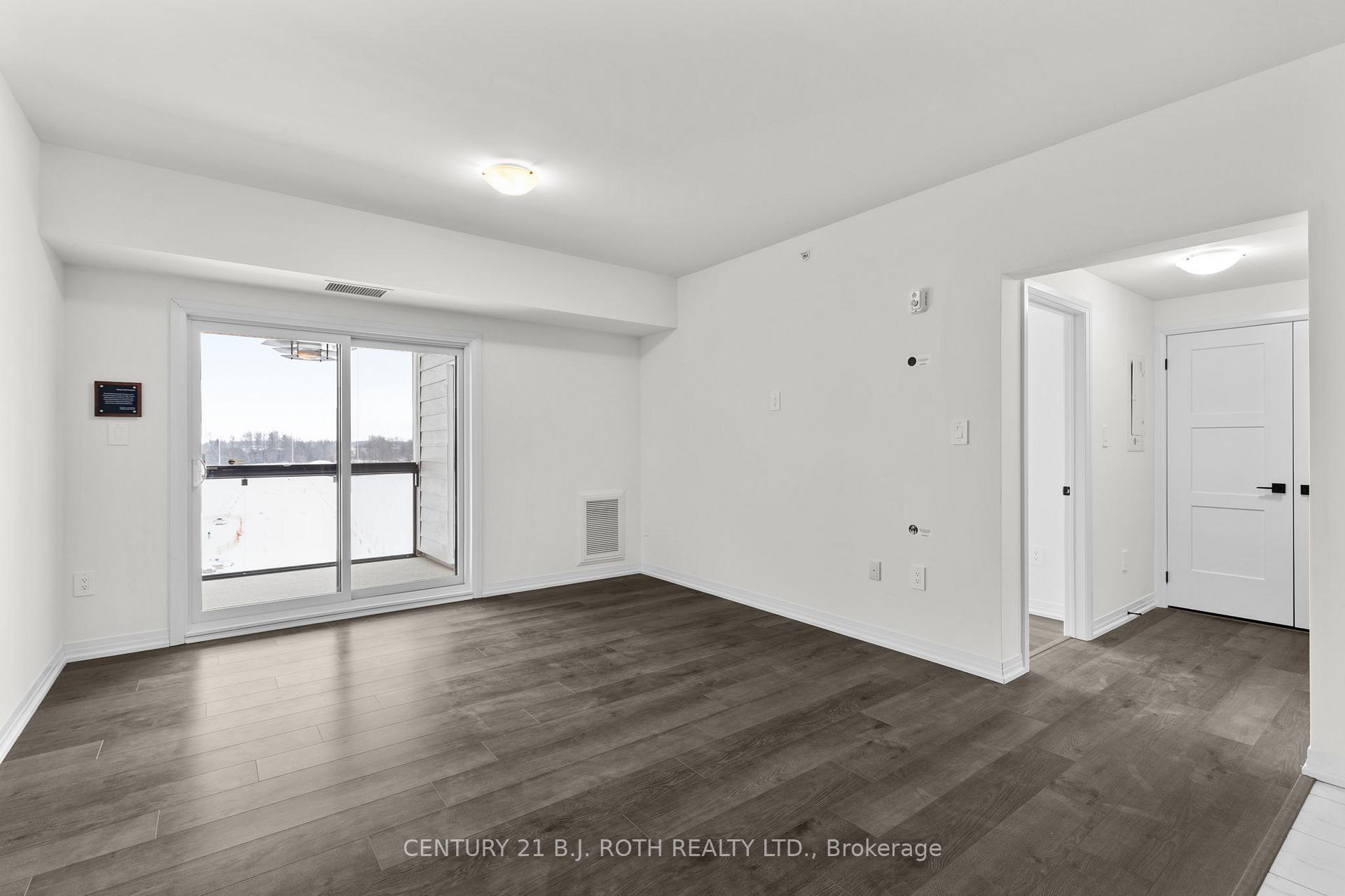 Photo 11 of Unit 504, 15 Kneeshaw Drive, Barrie, Rural Barrie Southeast — HOMEH