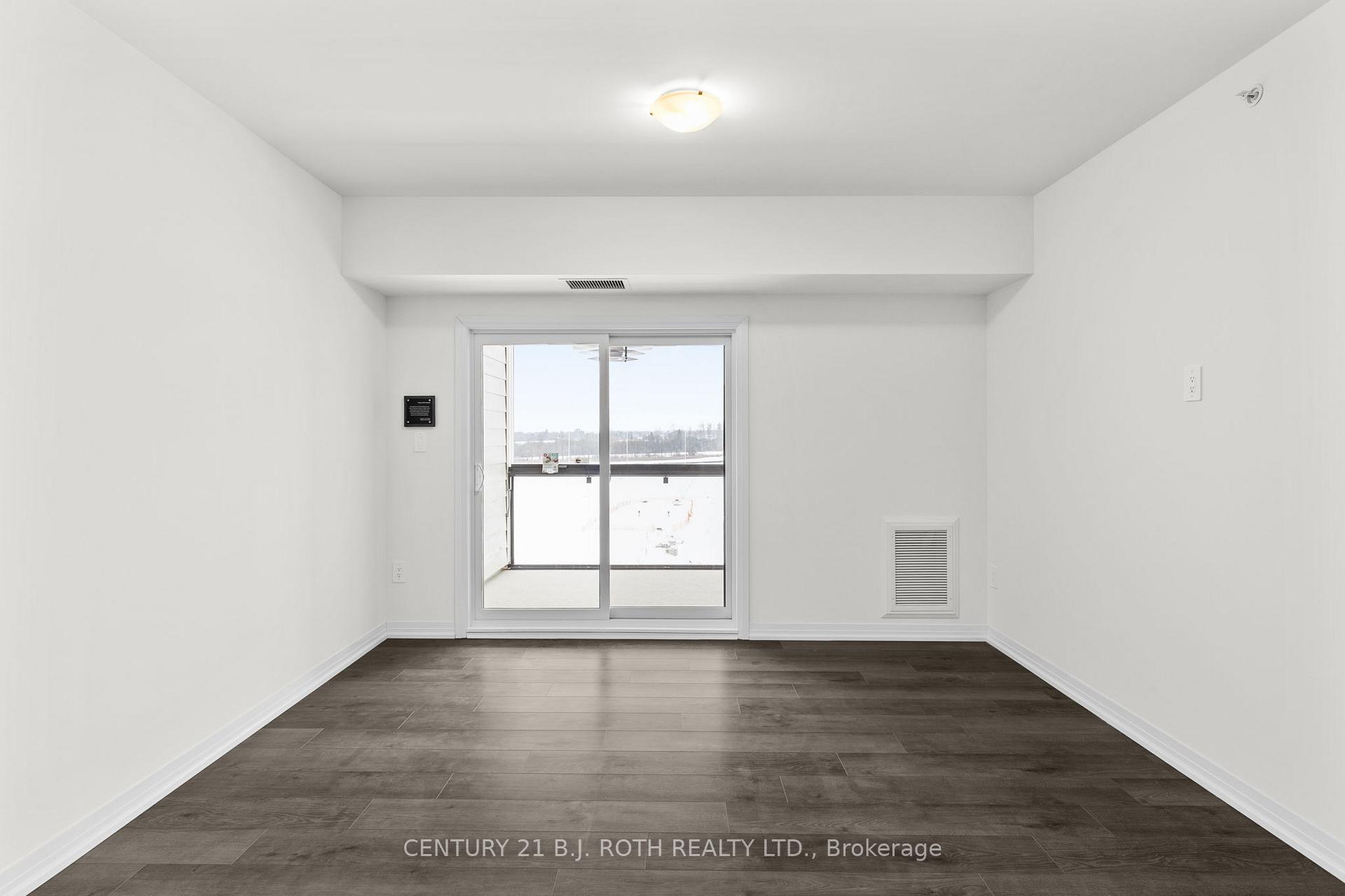 Photo 14 of Unit 504, 15 Kneeshaw Drive, Barrie, Rural Barrie Southeast — HOMEH