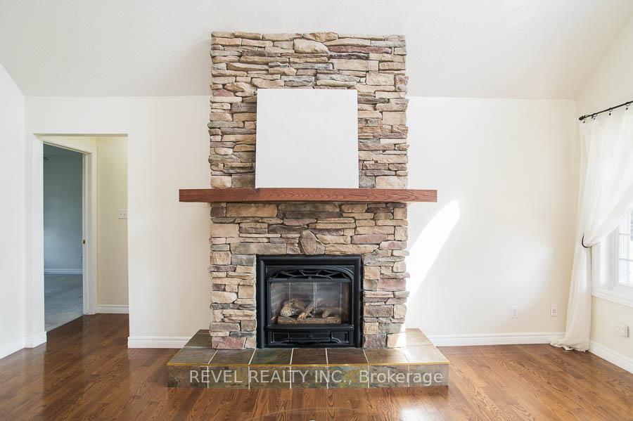 Photo 11 of 3 Weir Street, Brant, Burford — HOMEH