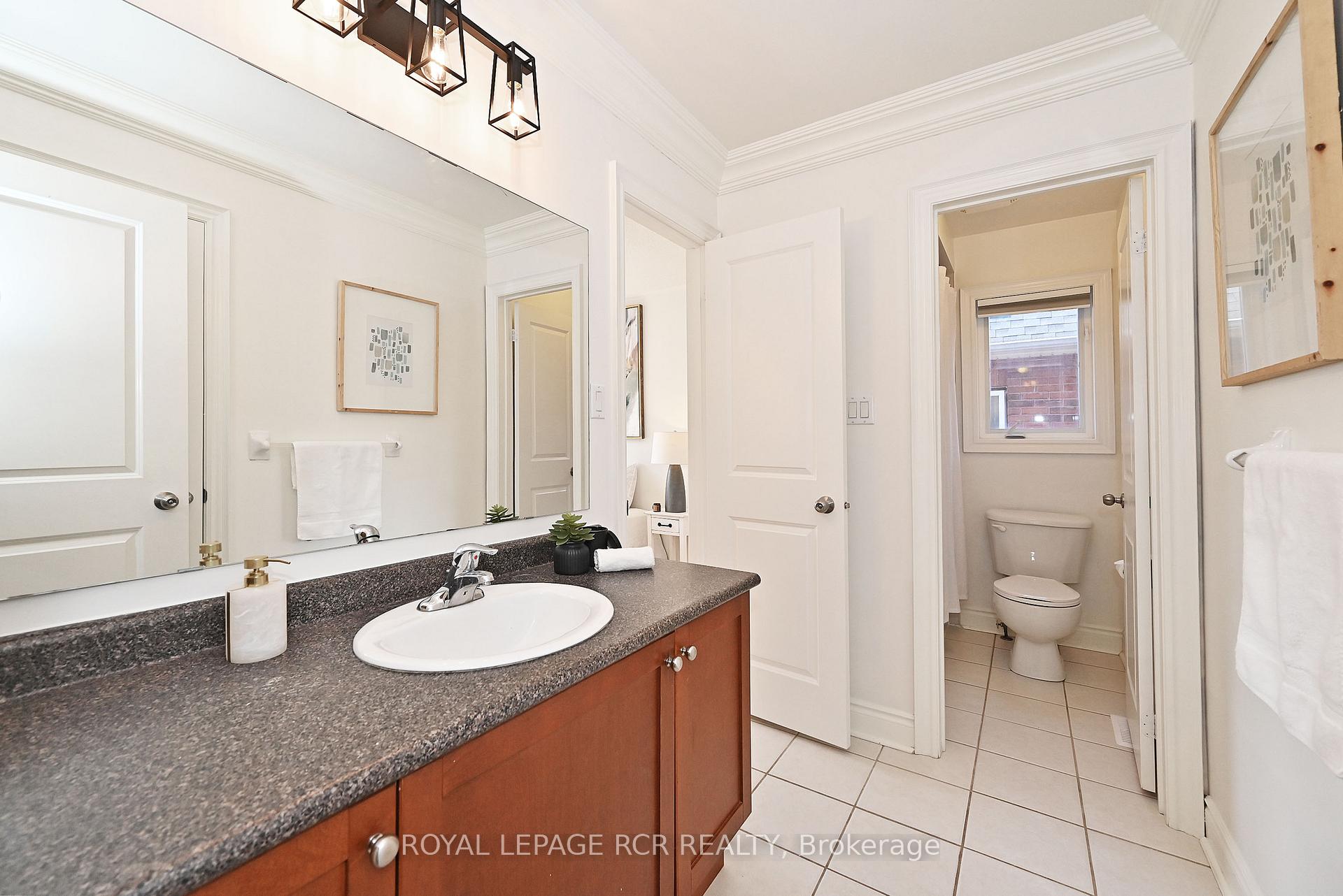 Photo 42 of 9 Deerhorn Crescent, Aurora, Aurora Highlands — HOMEH