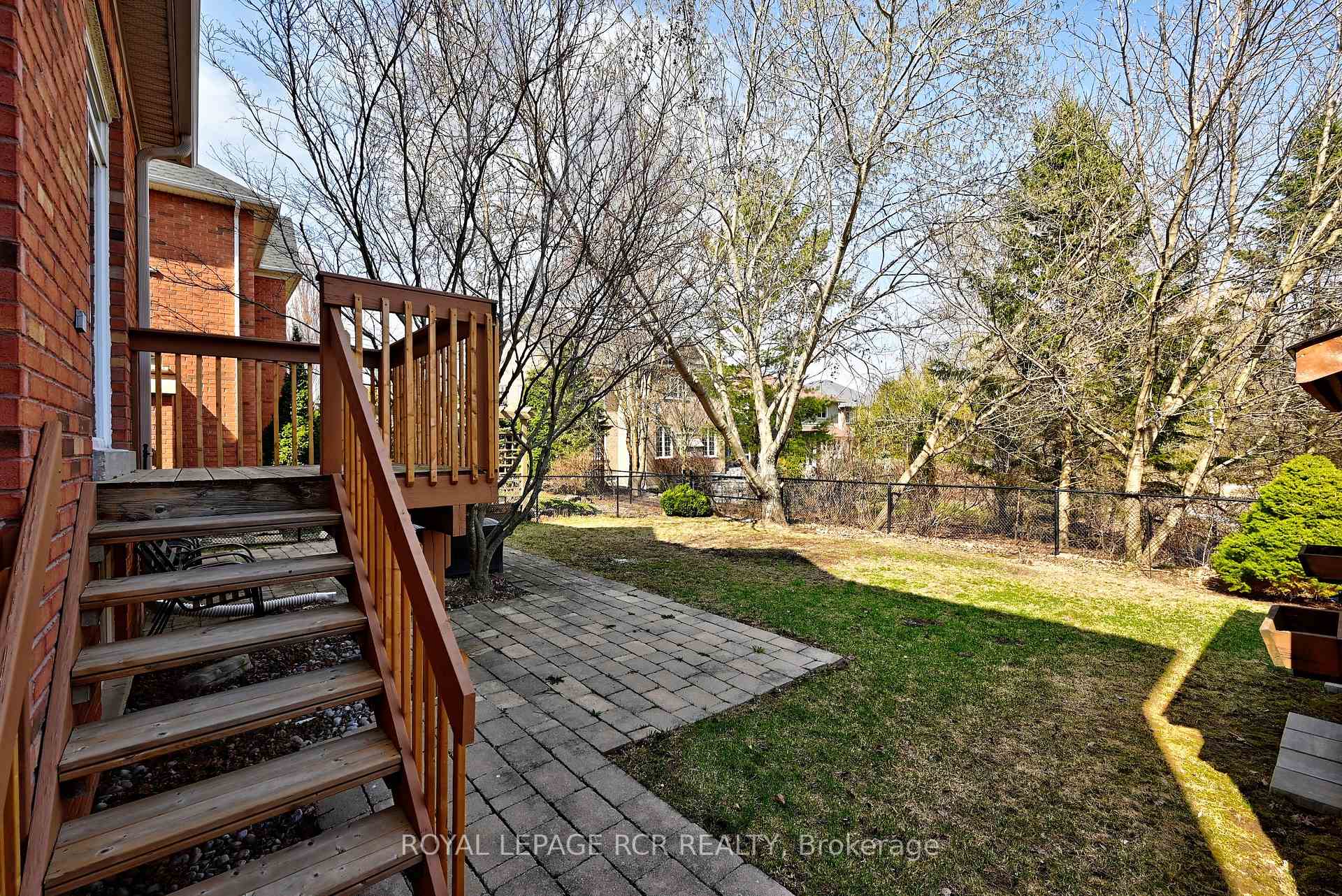 Photo 44 of 9 Deerhorn Crescent, Aurora, Aurora Highlands — HOMEH