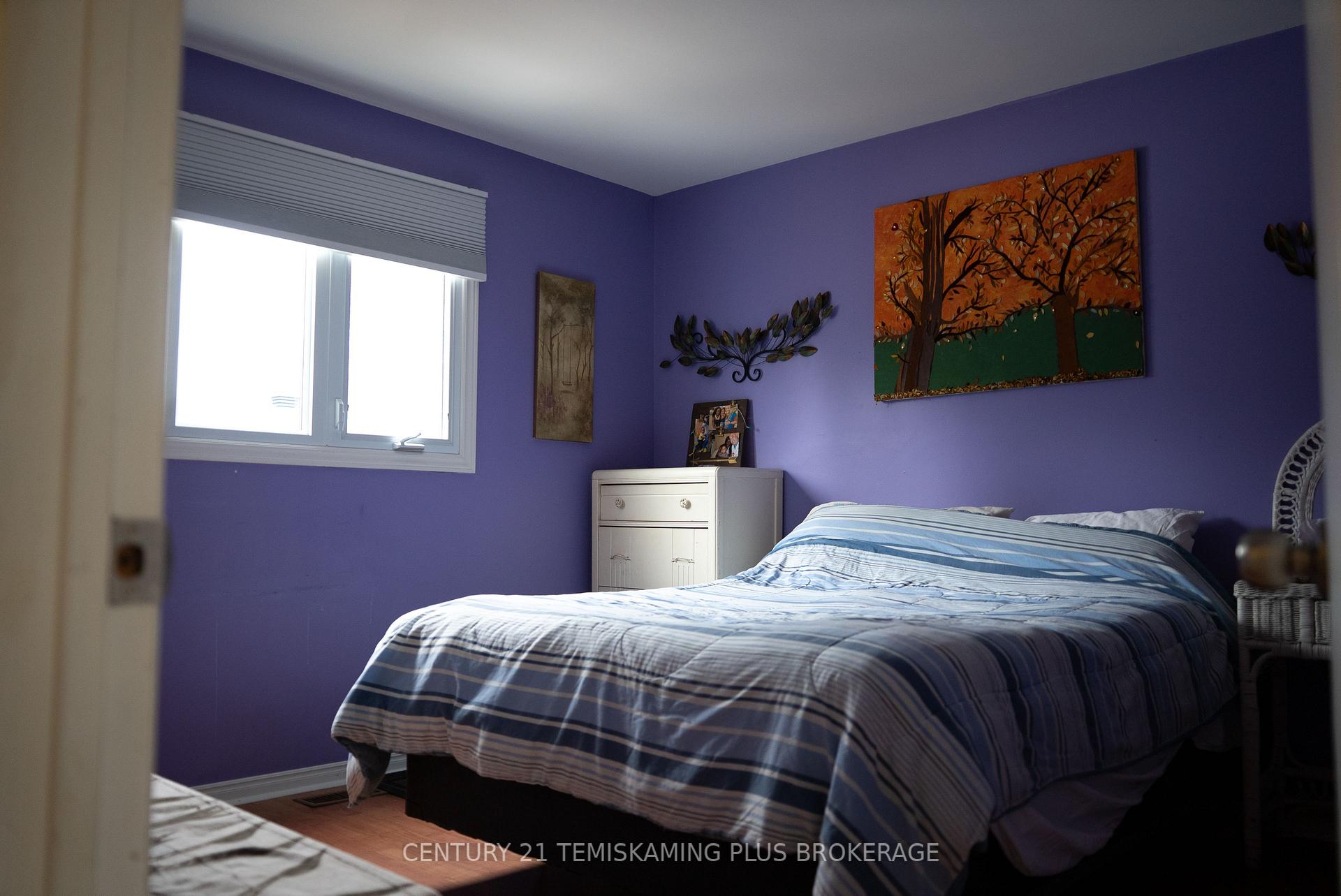 Photo 8 of 181 Carter Boulevard, Temiskaming Shores, Haileybury — HOMEH