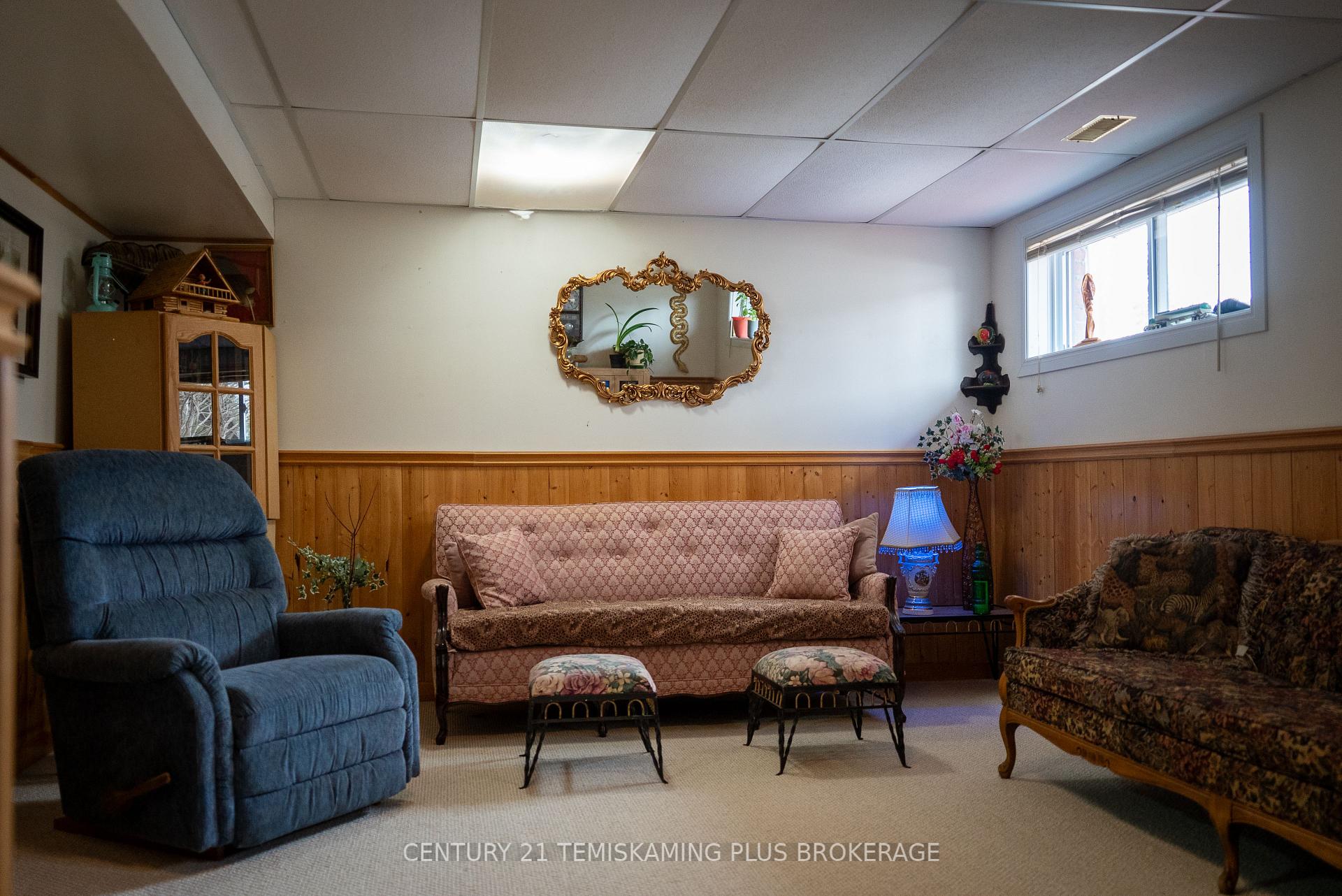 Photo 11 of 181 Carter Boulevard, Temiskaming Shores, Haileybury — HOMEH