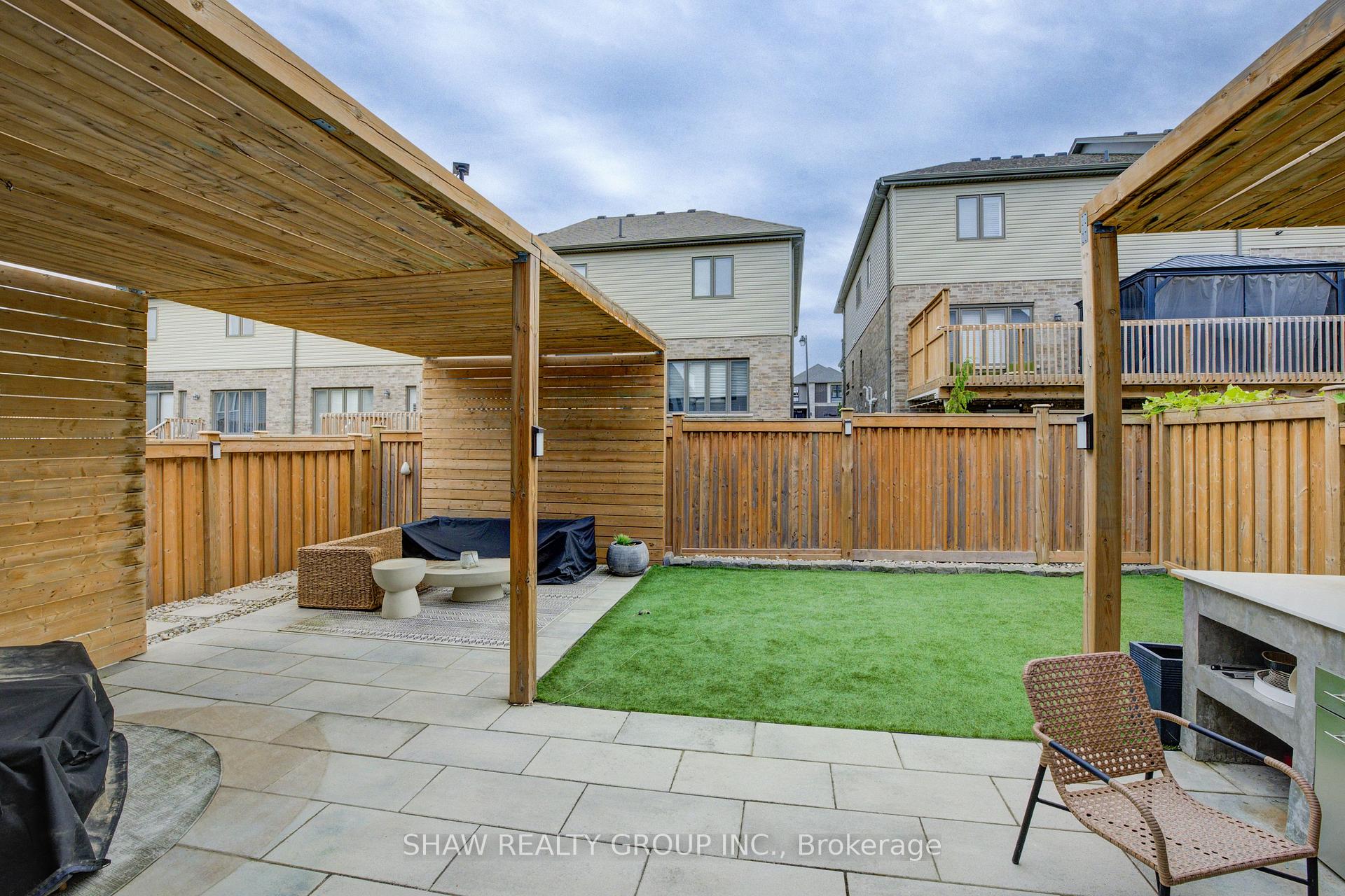 Photo 27 of 641 Wild Rye Street, Waterloo — HOMEH