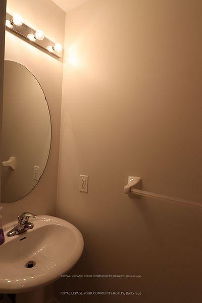 Photo 7 of Unit 6, 20 Wallace Street, Vaughan, West Woodbridge — HOMEH