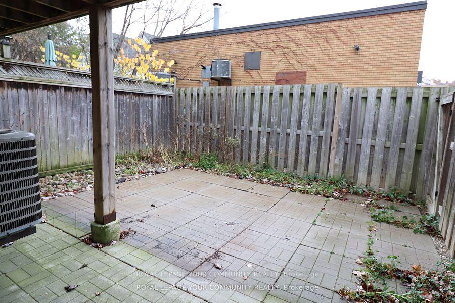 Photo 21 of Unit 6, 20 Wallace Street, Vaughan, West Woodbridge — HOMEH