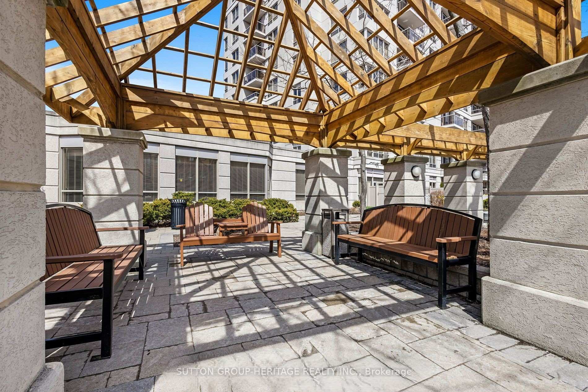 Photo 2 of Unit 503, 1000 The Esplanade N, Pickering, Town Centre — HOMEH